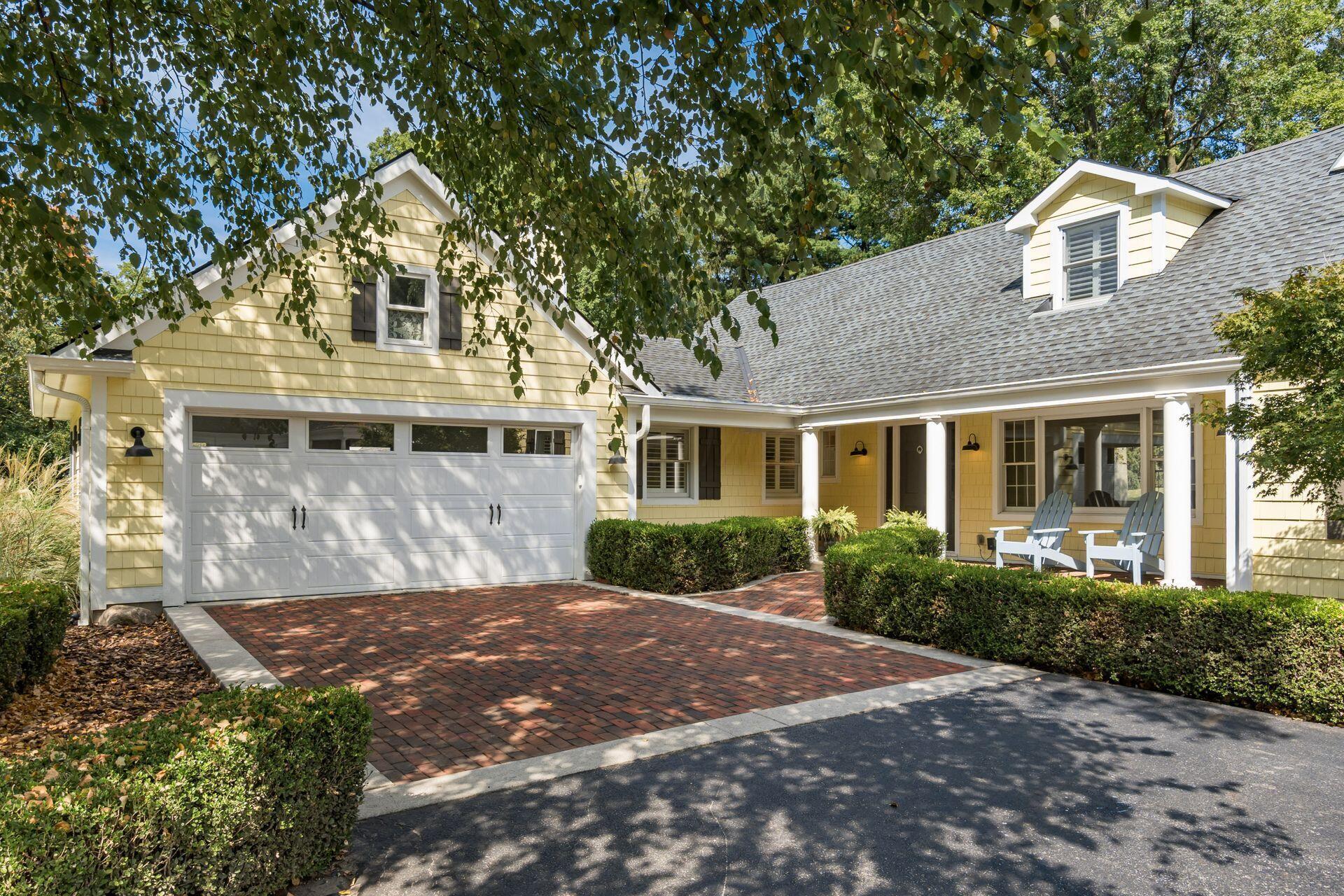 322 Fairway Circle Property Photo 1