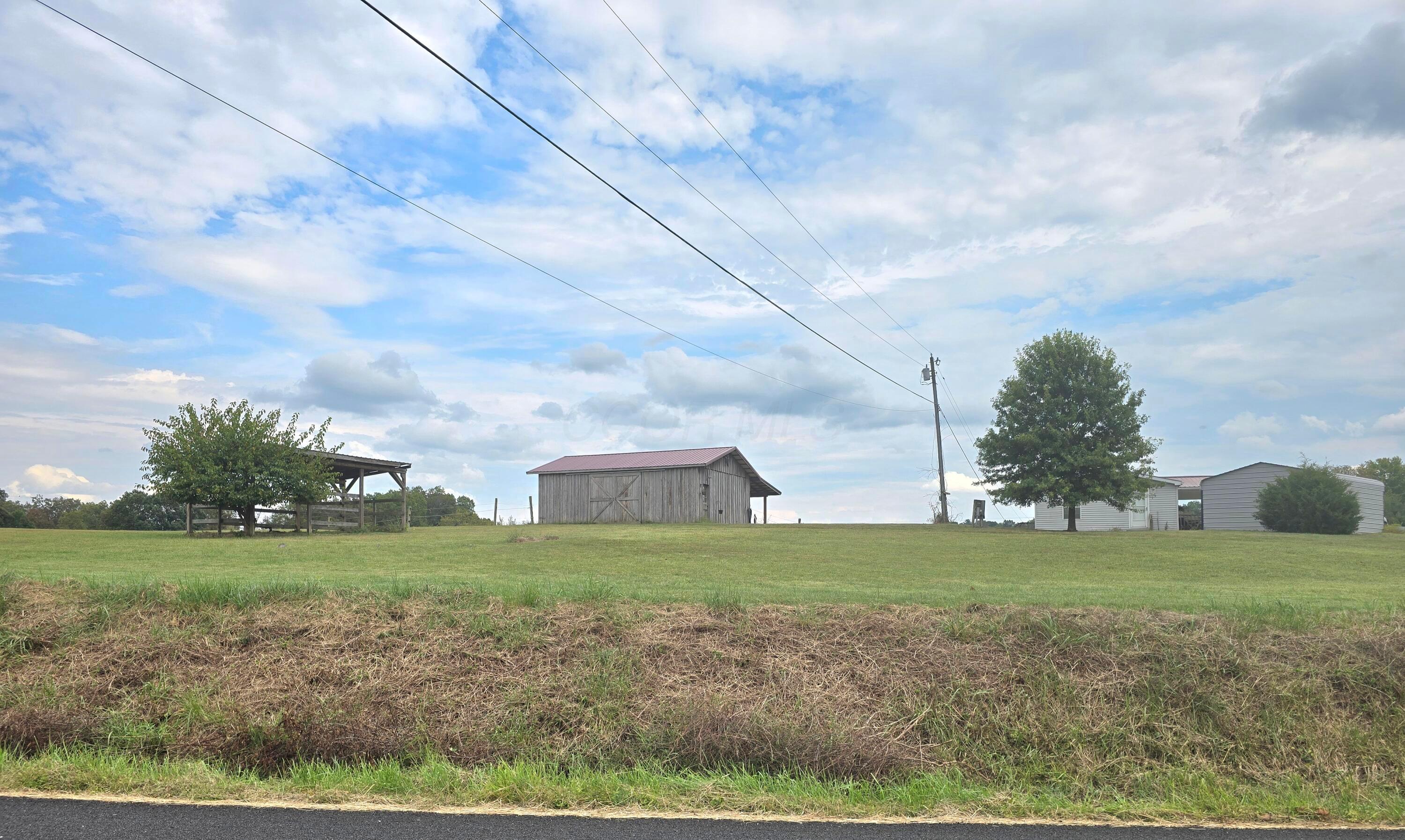 5232 Bethany Ridge Road Property Photo 1