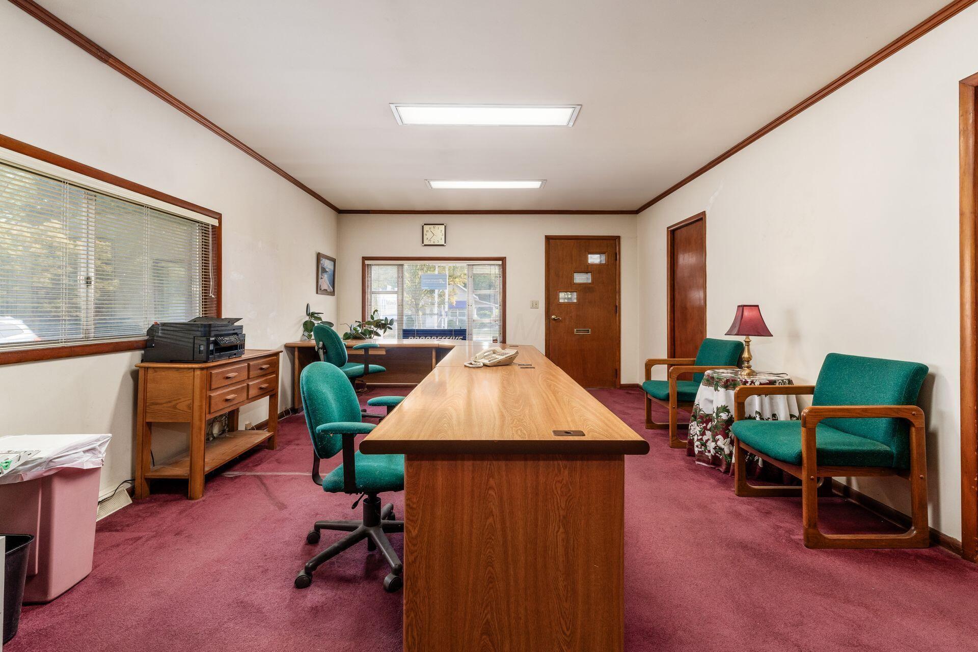 109 Hill Road N Property Photo 14