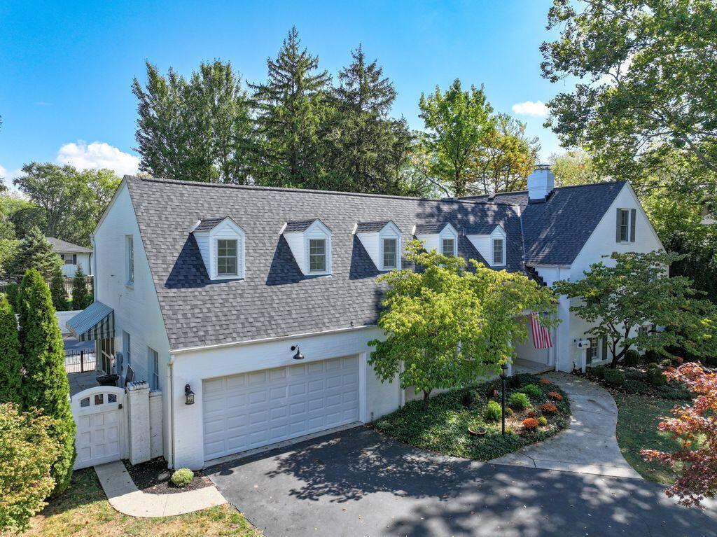 4450 Haverford Court Property Photo 3