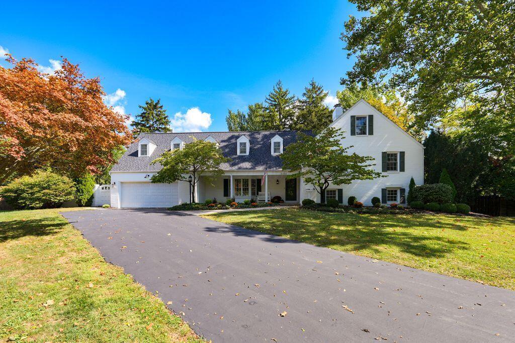 4450 Haverford Court Property Photo 4