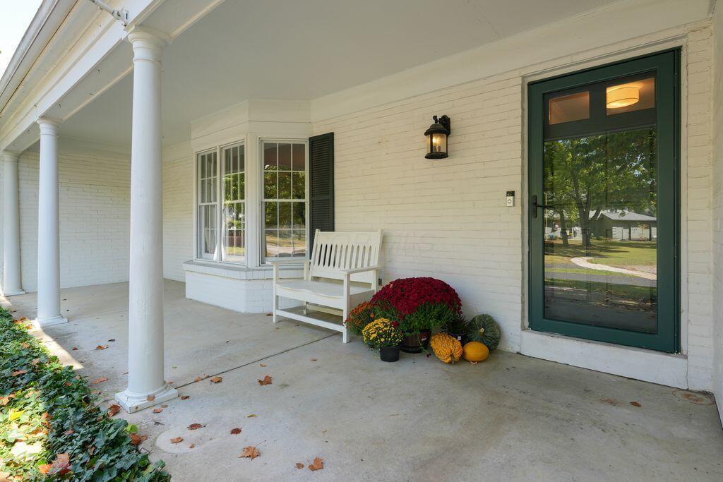 4450 Haverford Court Property Photo 6