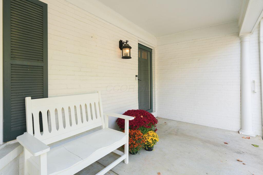 4450 Haverford Court Property Photo 7