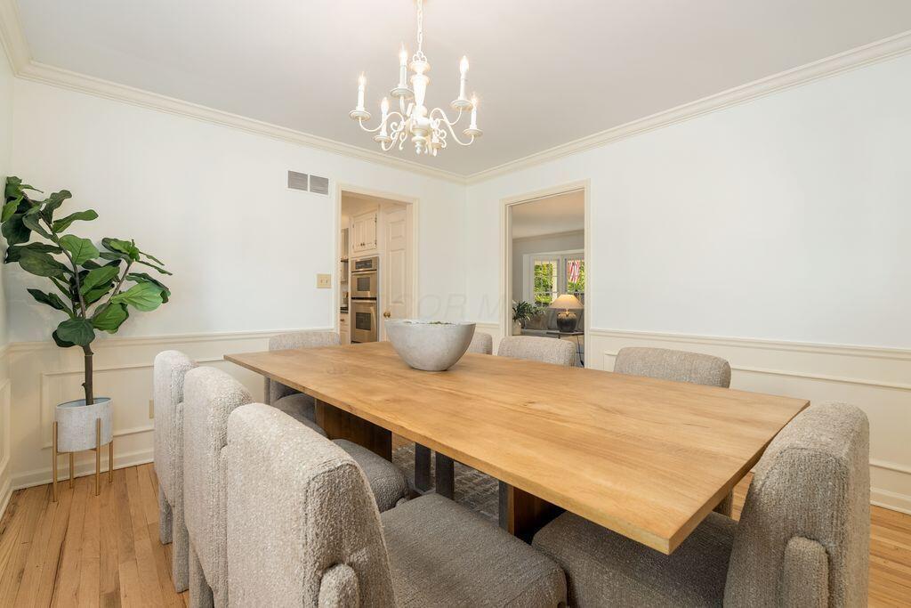 4450 Haverford Court Property Photo 14