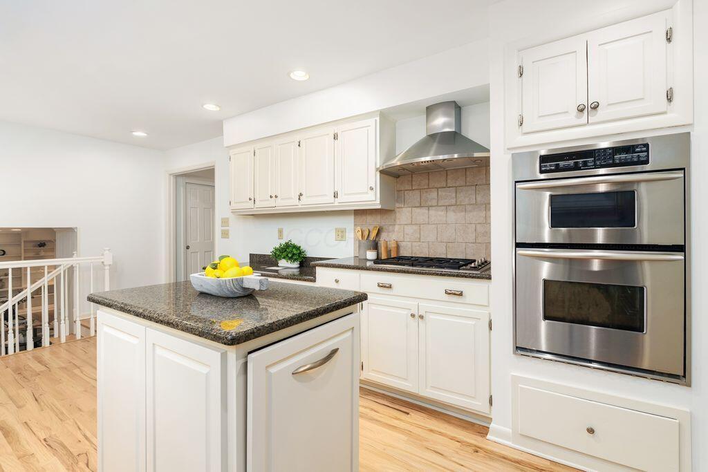 4450 Haverford Court Property Photo 15