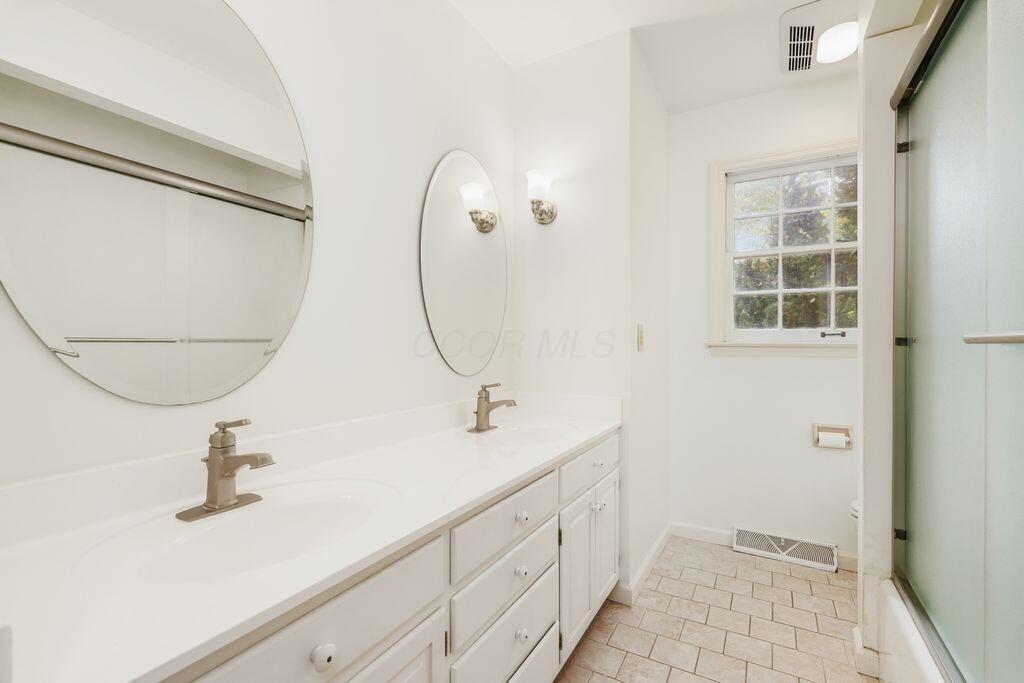 4450 Haverford Court Property Photo 37