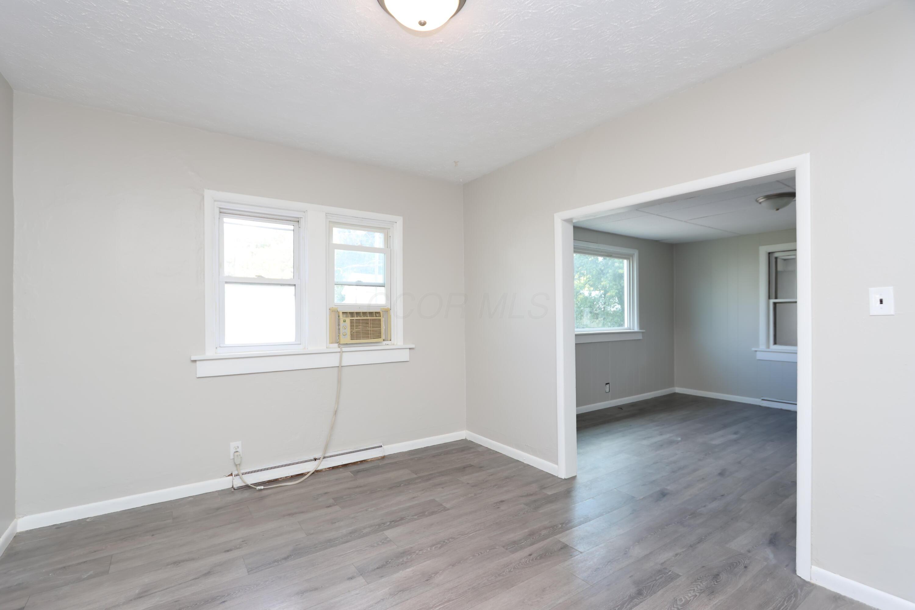 311 Auburn Street Property Photo 8