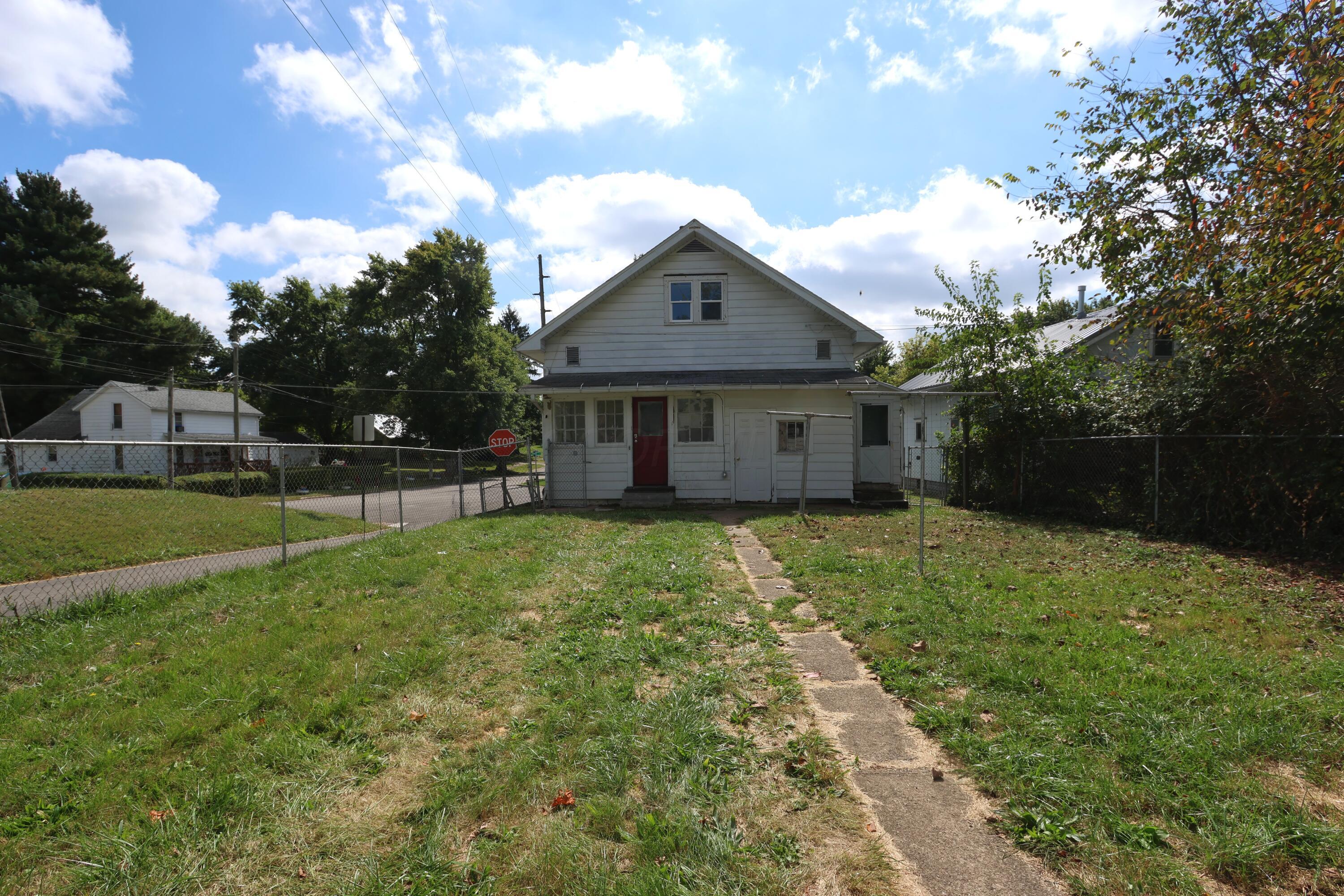 311 Auburn Street Property Photo 34