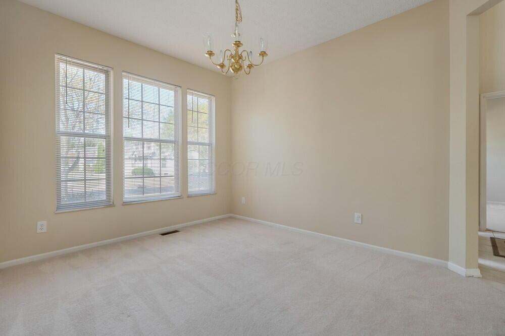 6117 Wynford Drive Property Photo 9