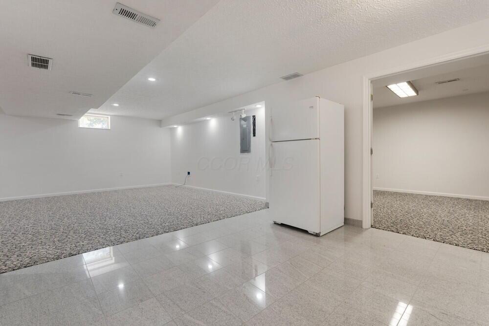 6117 Wynford Drive Property Photo 35