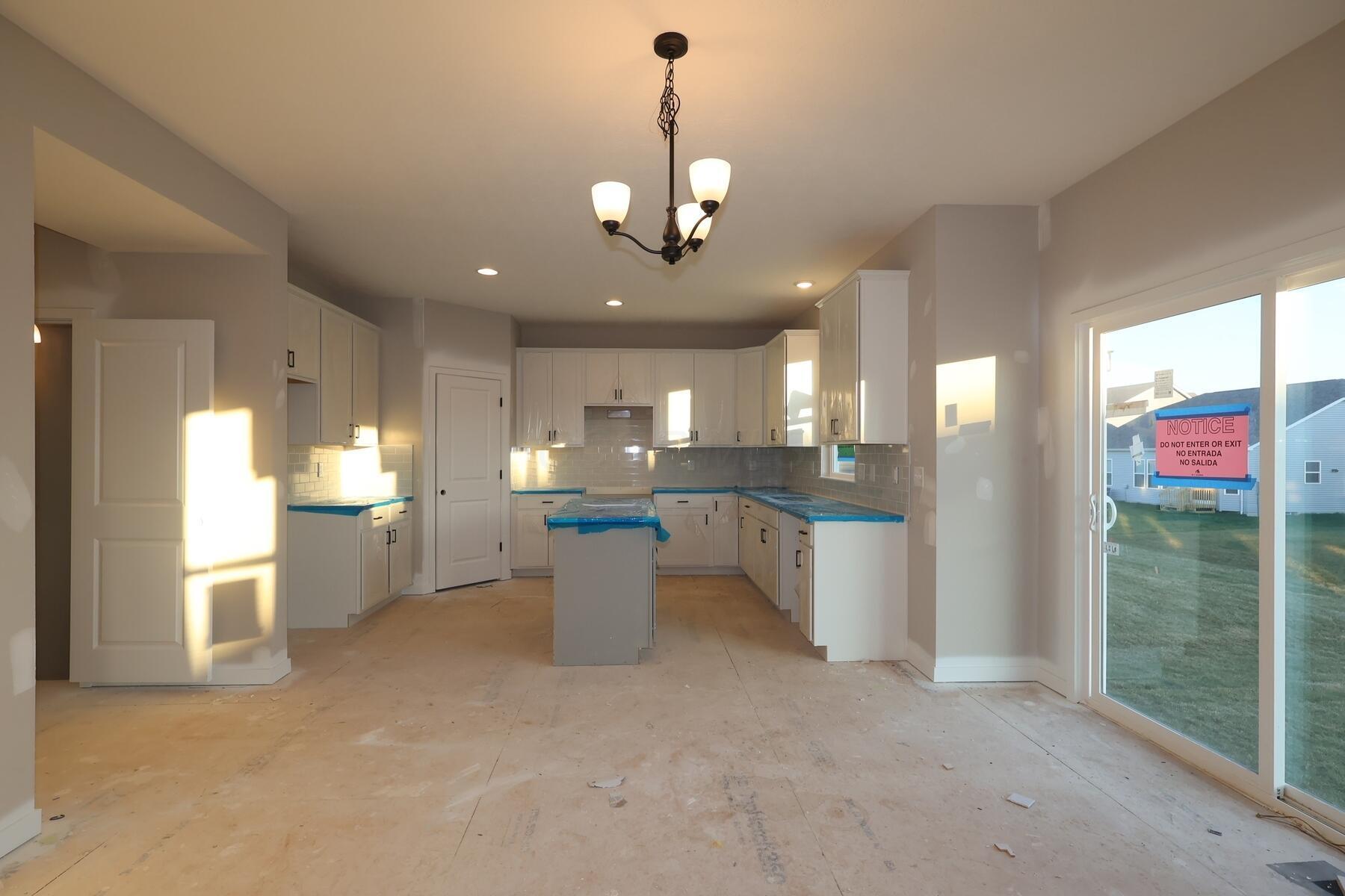 7917 Collins Drive Property Photo 5