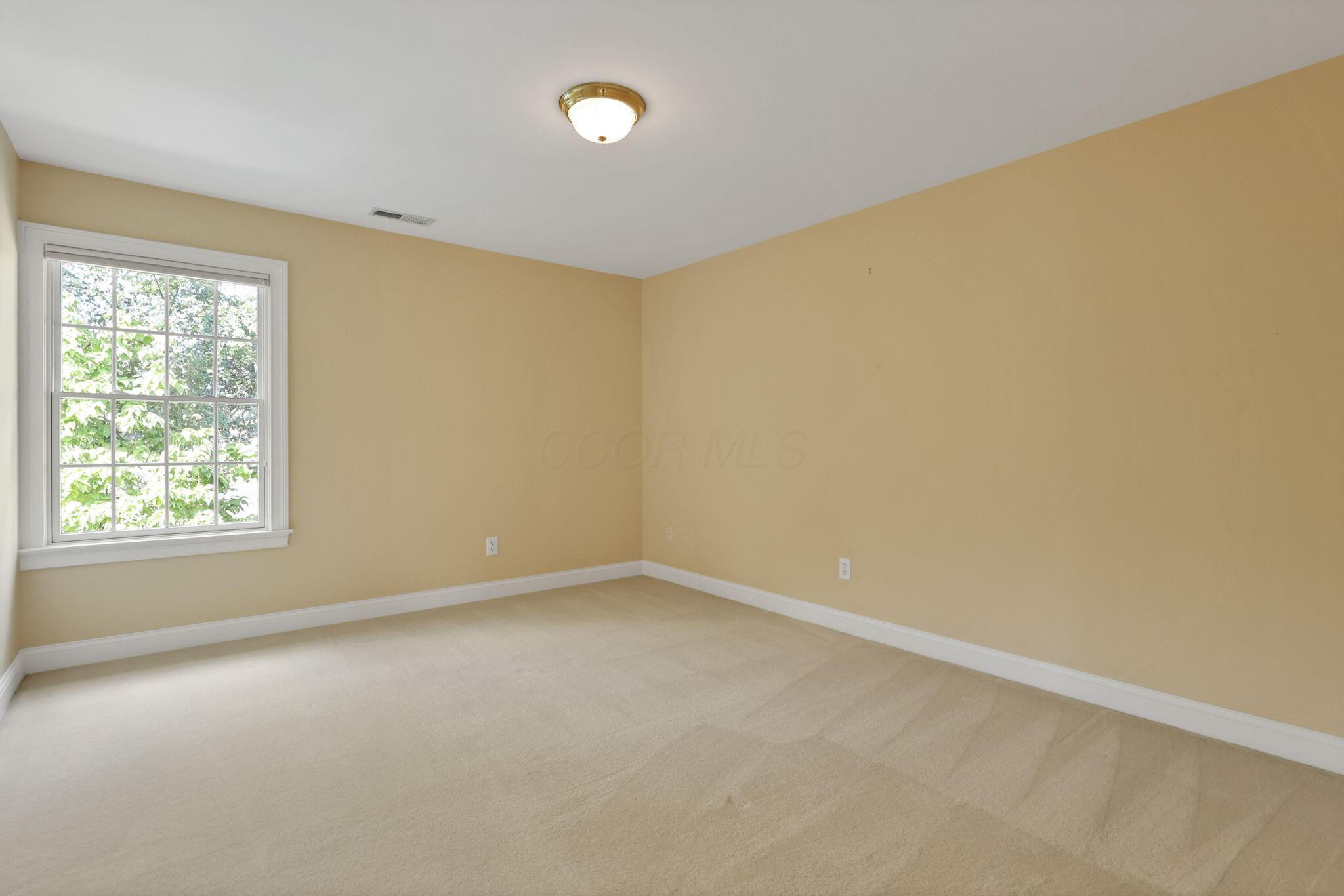 8400 Creek Hollow Road Property Photo 32