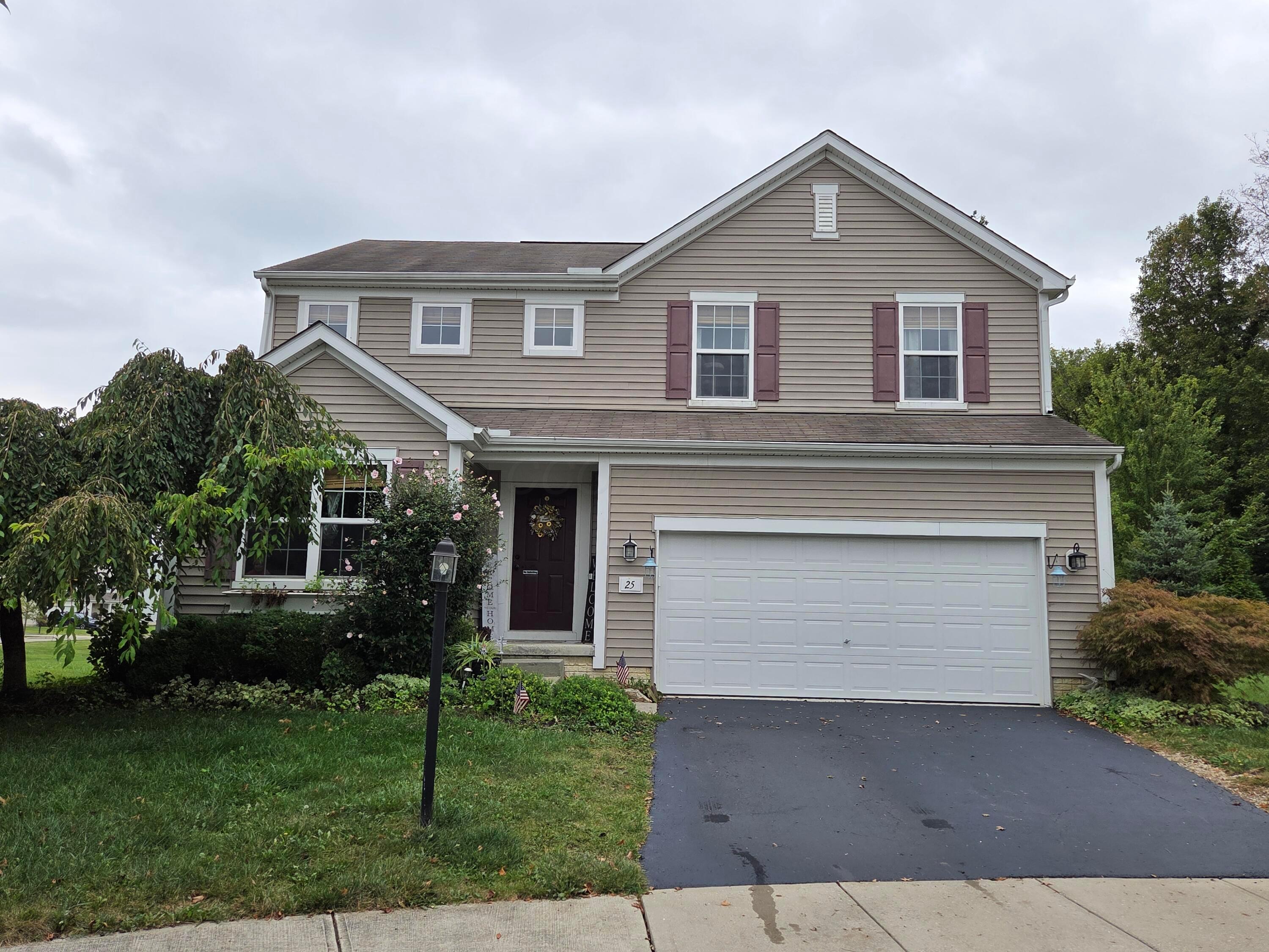 25 Mandolin Court Property Photo 2