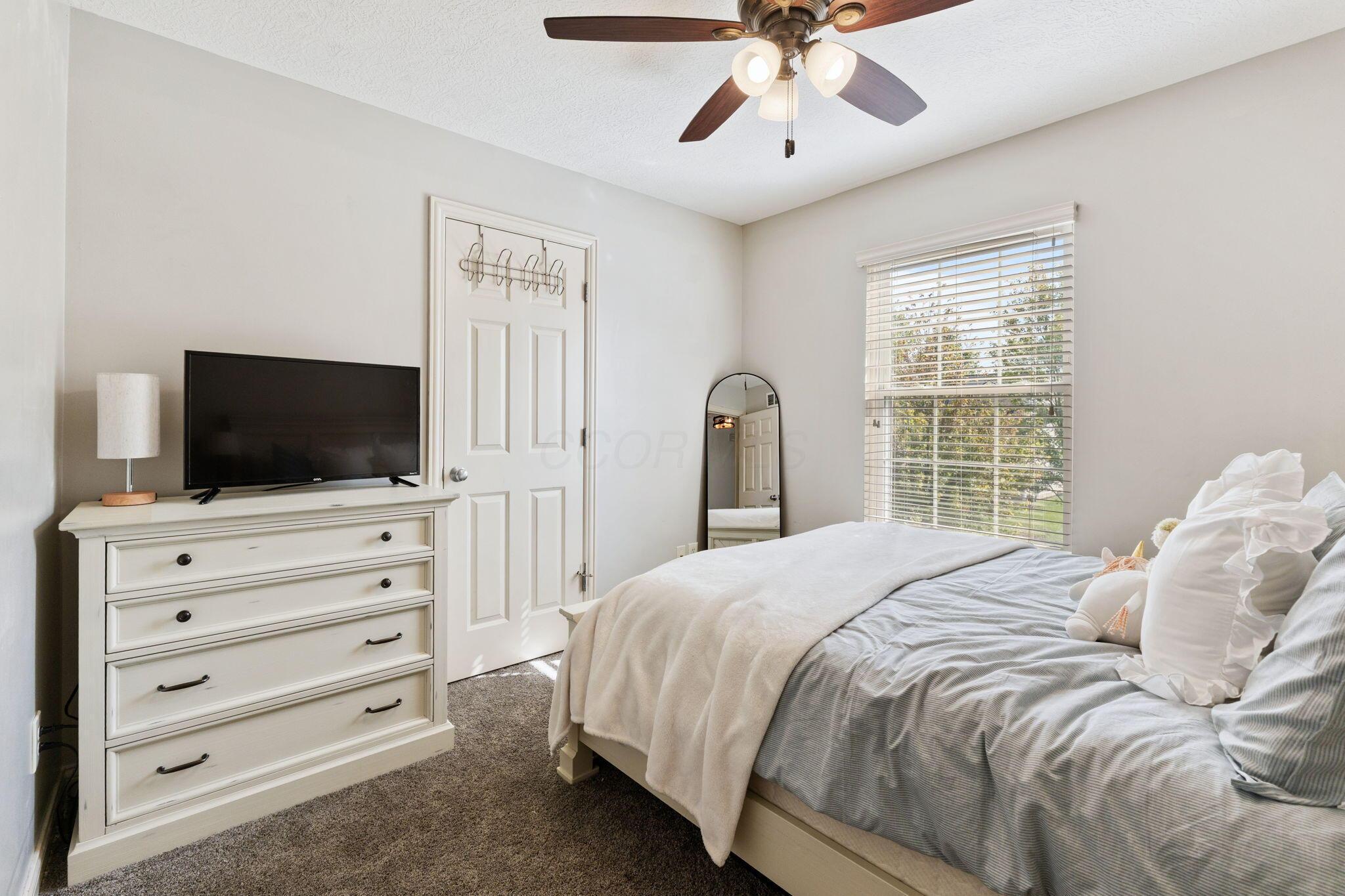 261 Vista Ridge Drive Property Photo 15