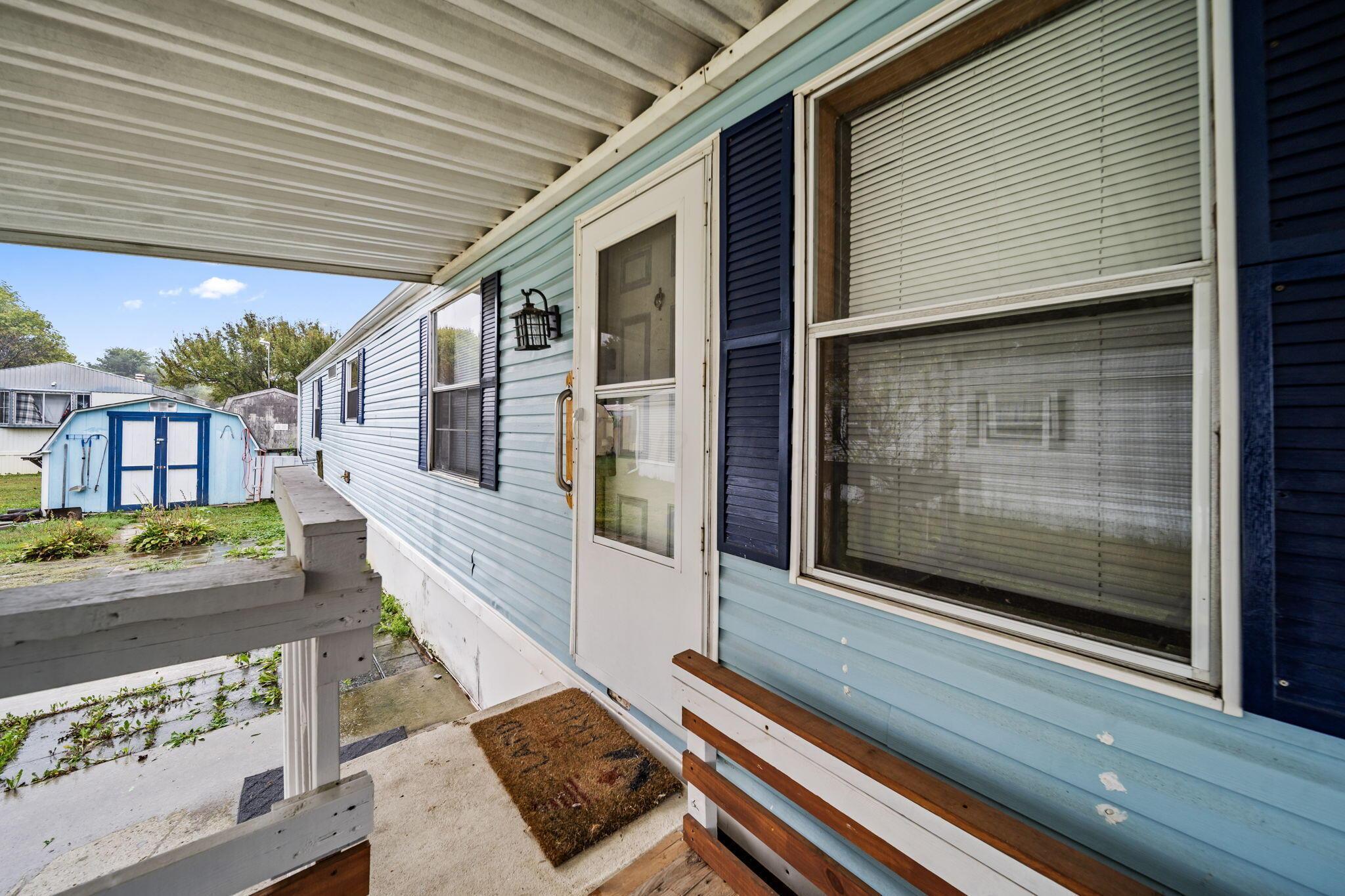 1330 Hanover Road, 203 Property Photo 5