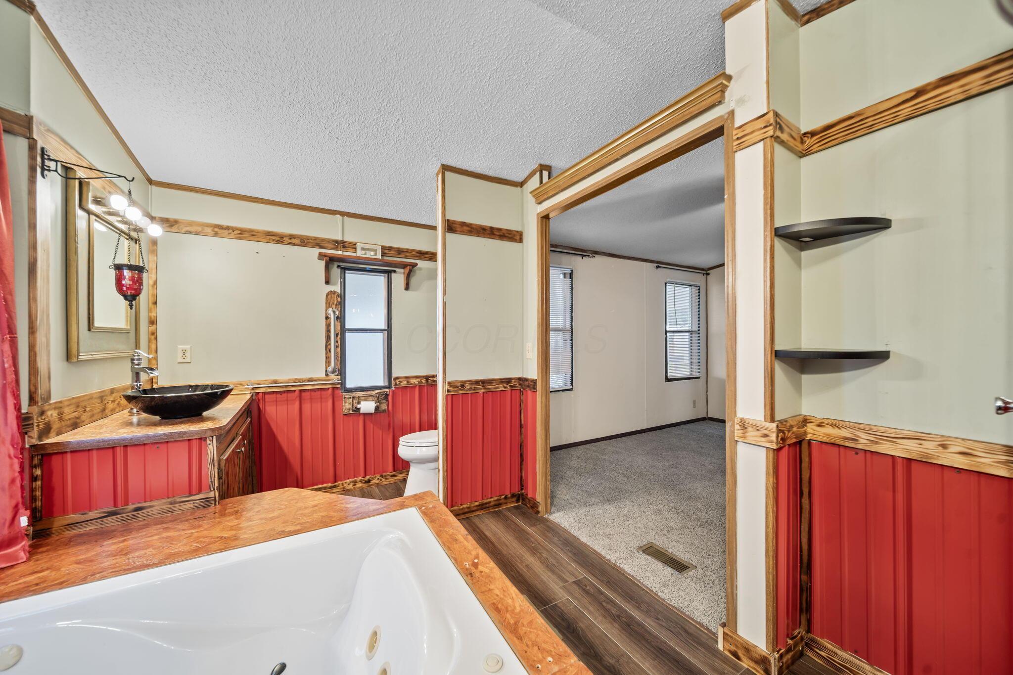 1330 Hanover Road, 203 Property Photo 24