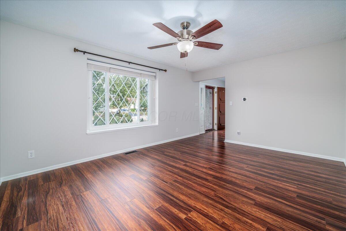 199 Spicewood Lane Property Photo 3