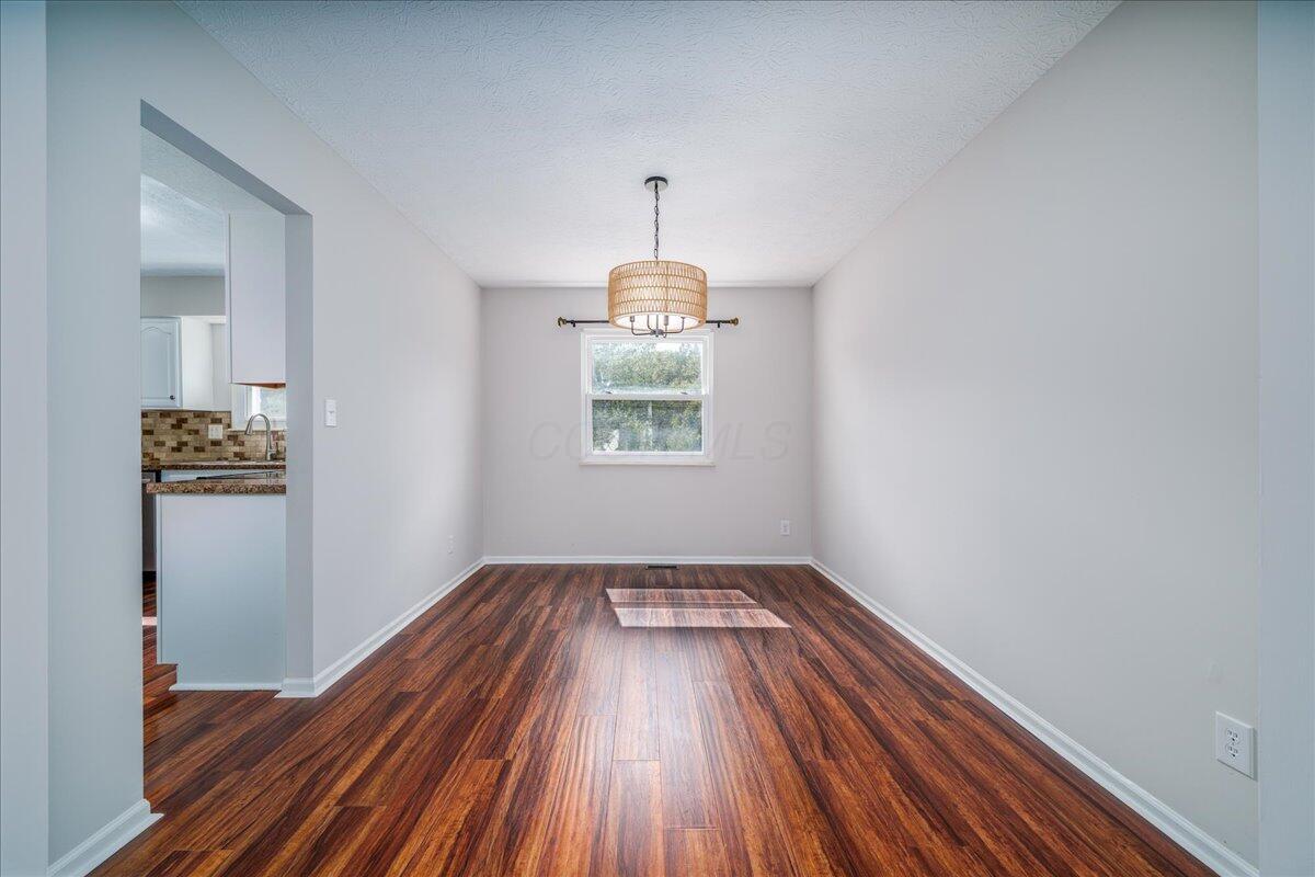 199 Spicewood Lane Property Photo 5