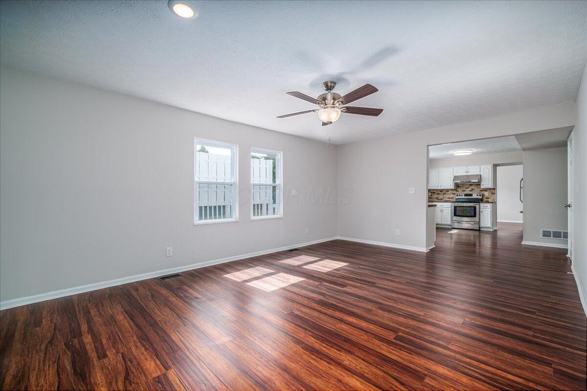 199 Spicewood Lane Property Photo 10