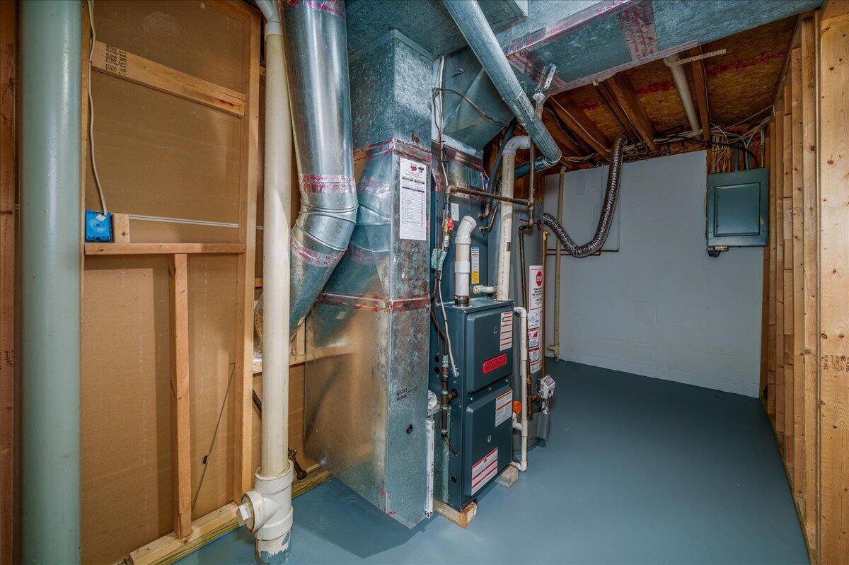 199 Spicewood Lane Property Photo 24