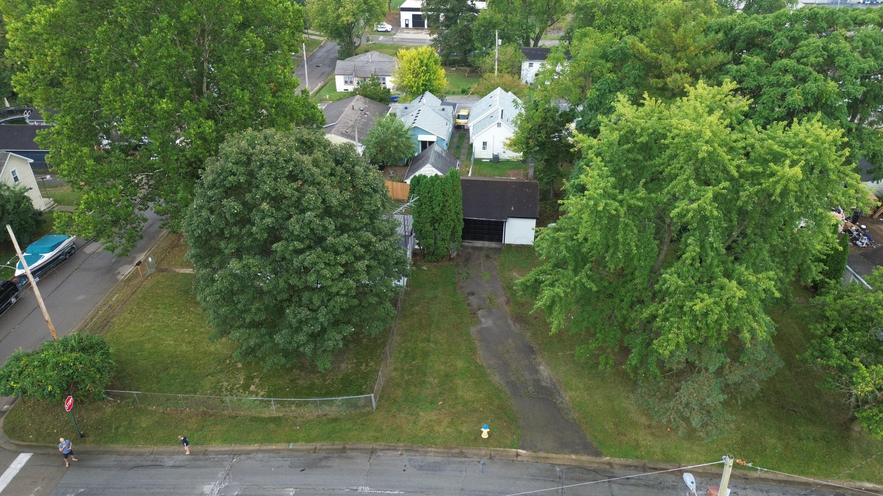 1015 Hillcrest Avenue Property Photo 3