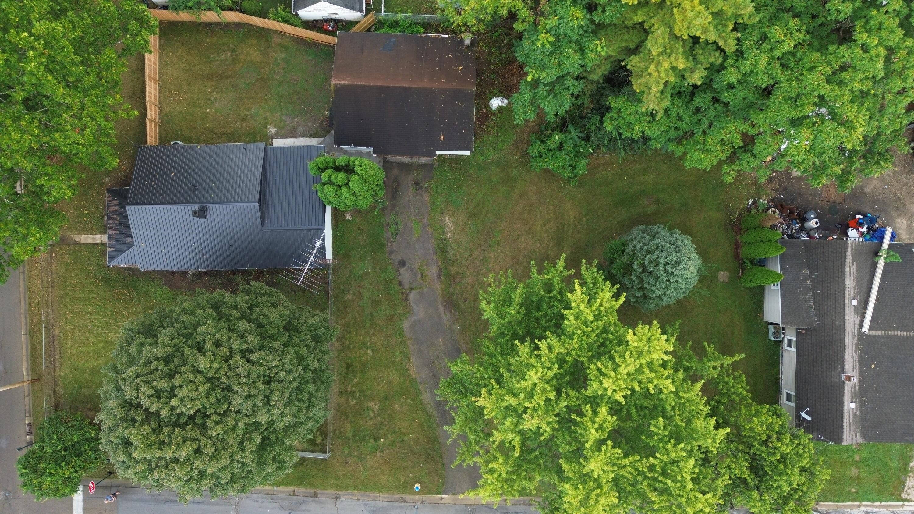 1015 Hillcrest Avenue Property Photo 4