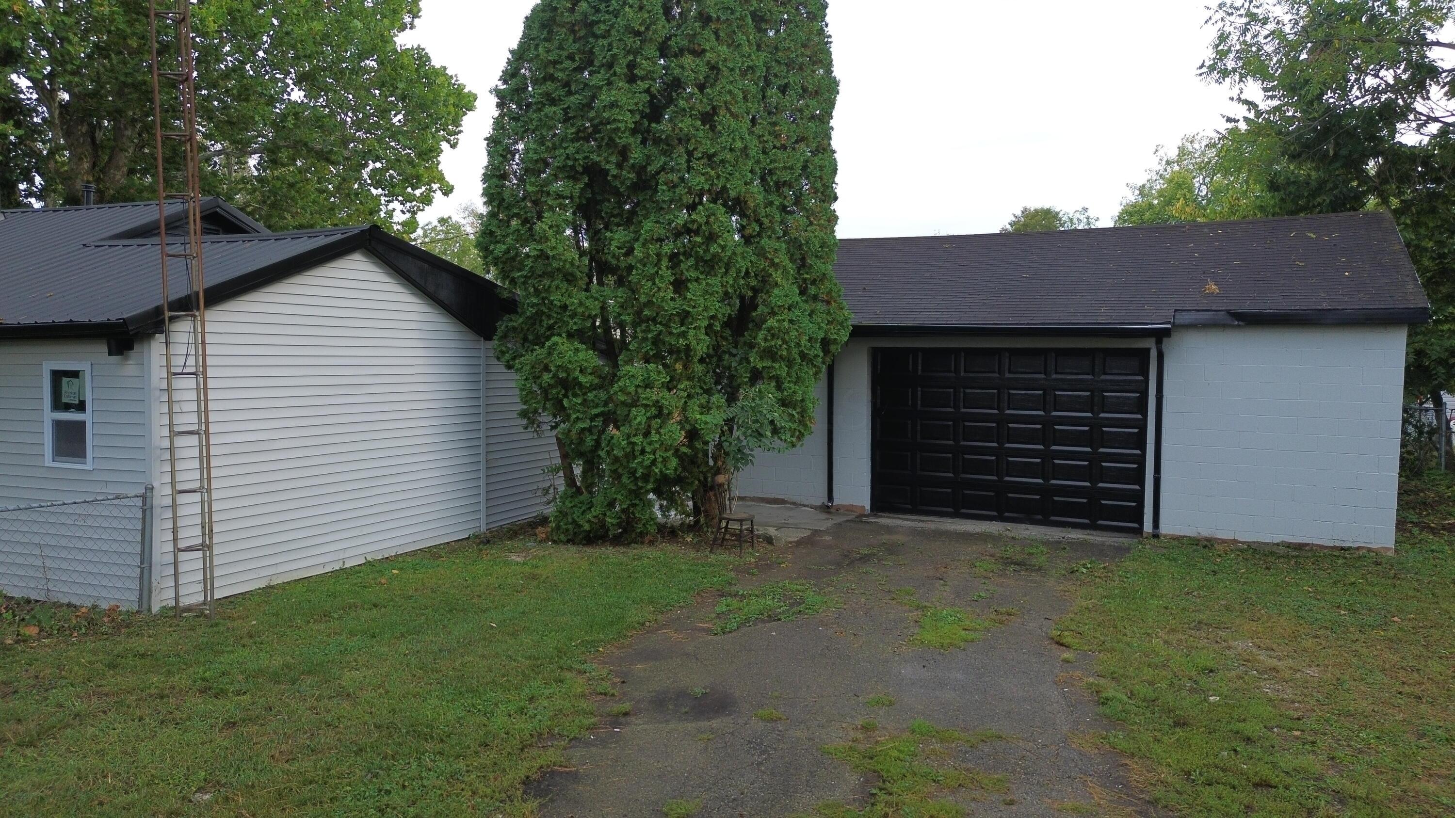 1015 Hillcrest Avenue Property Photo 15