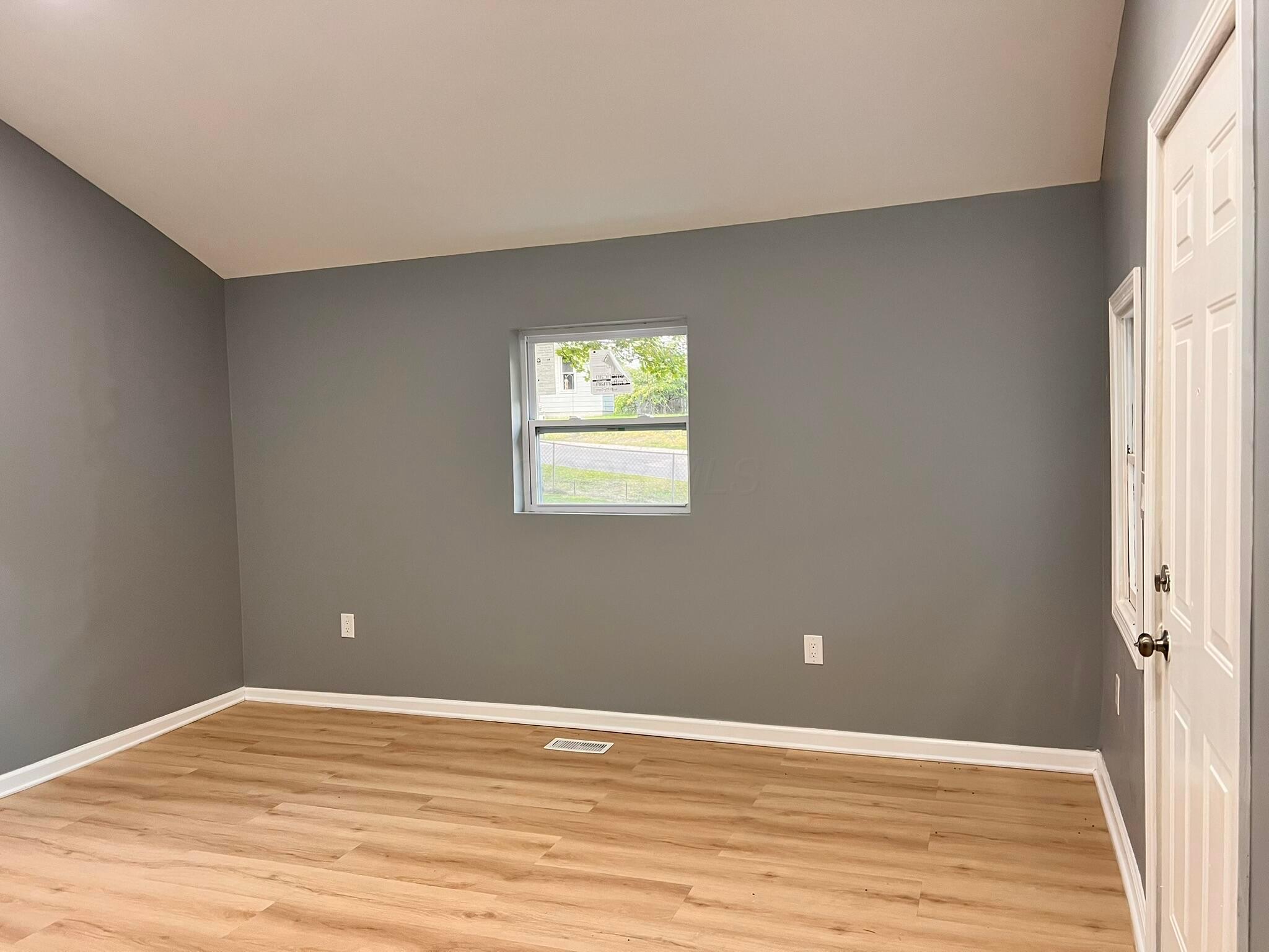 1015 Hillcrest Avenue Property Photo 29