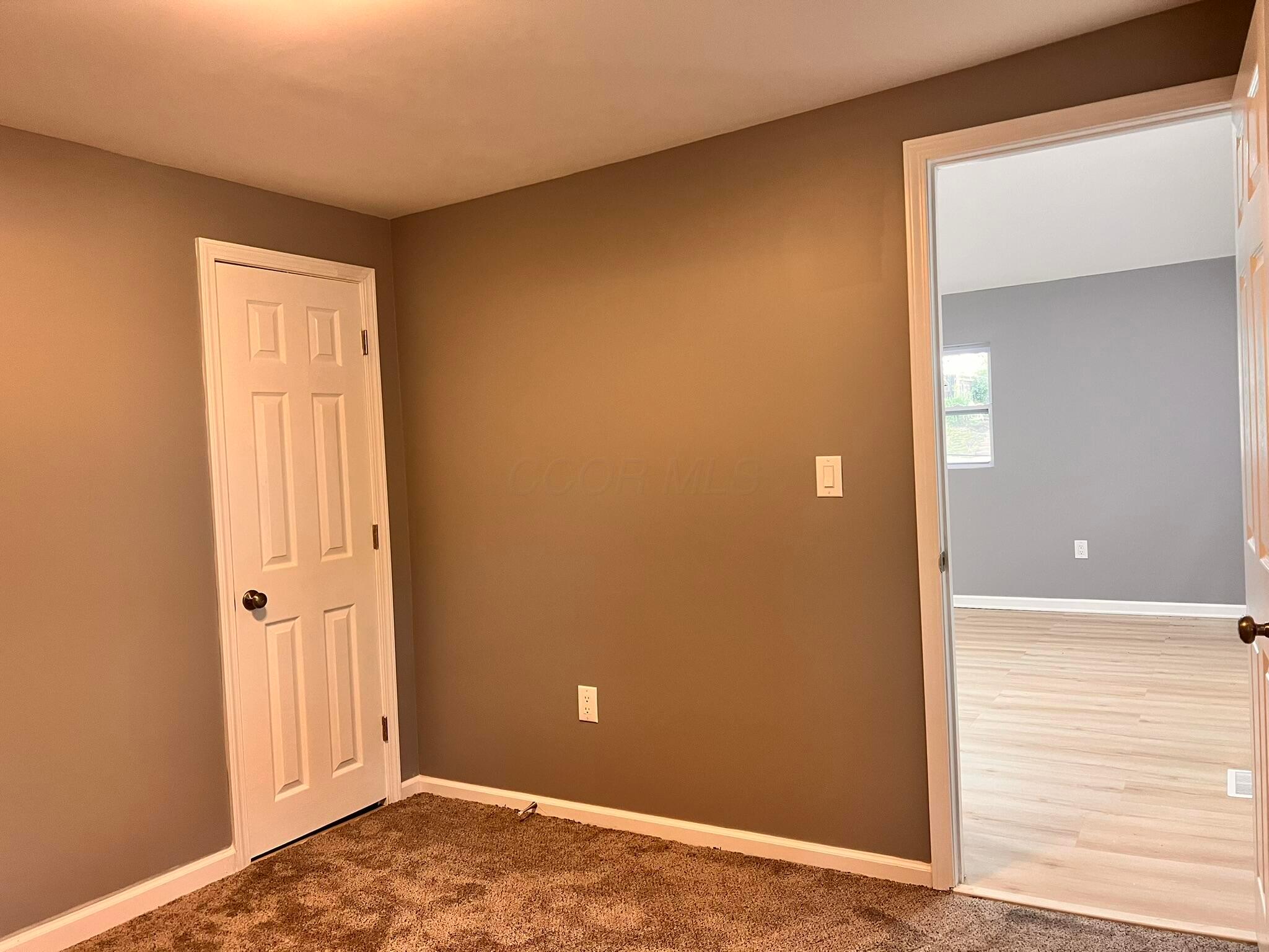 1015 Hillcrest Avenue Property Photo 32