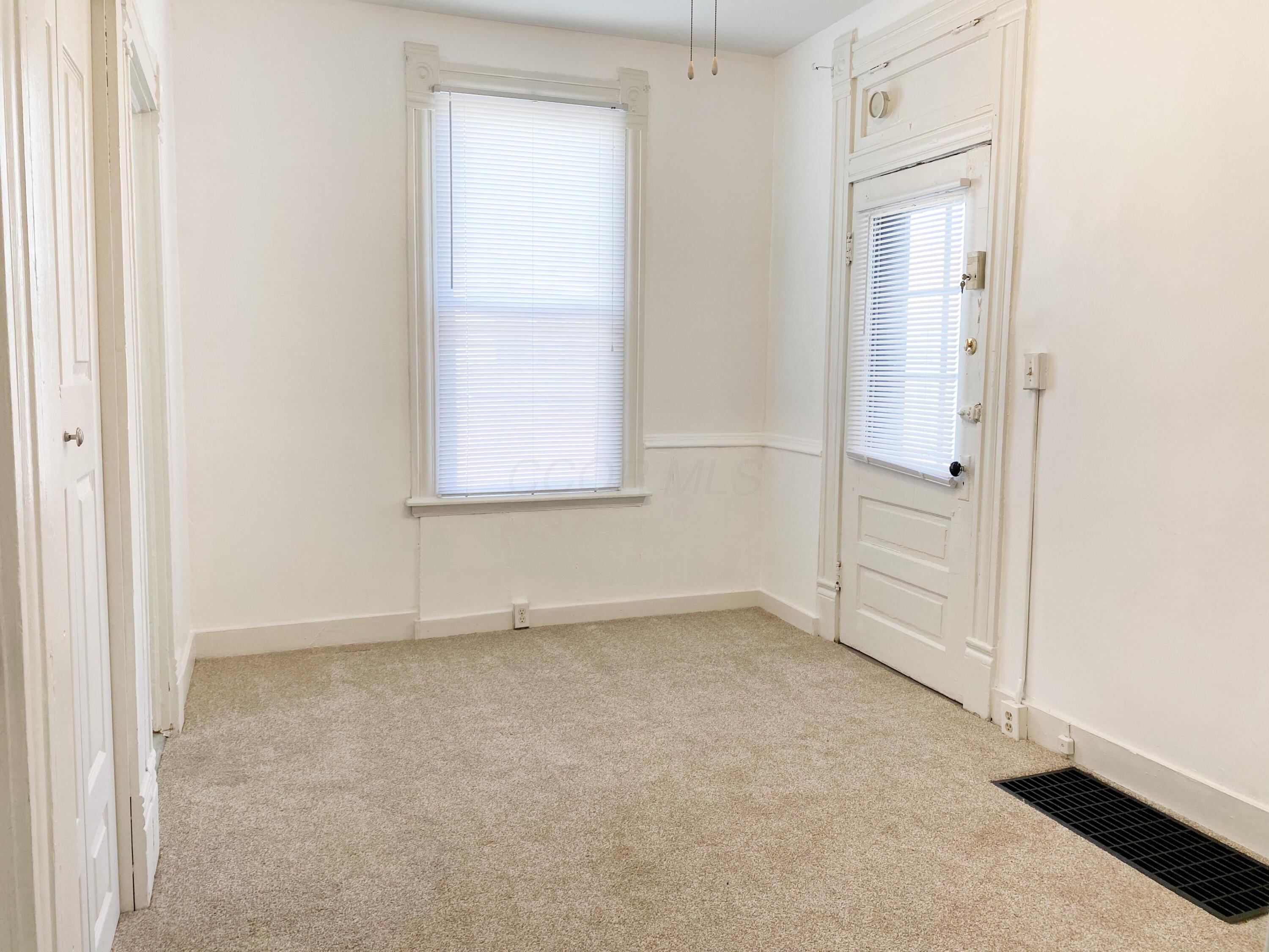 432 E Whittier Street Property Photo 12