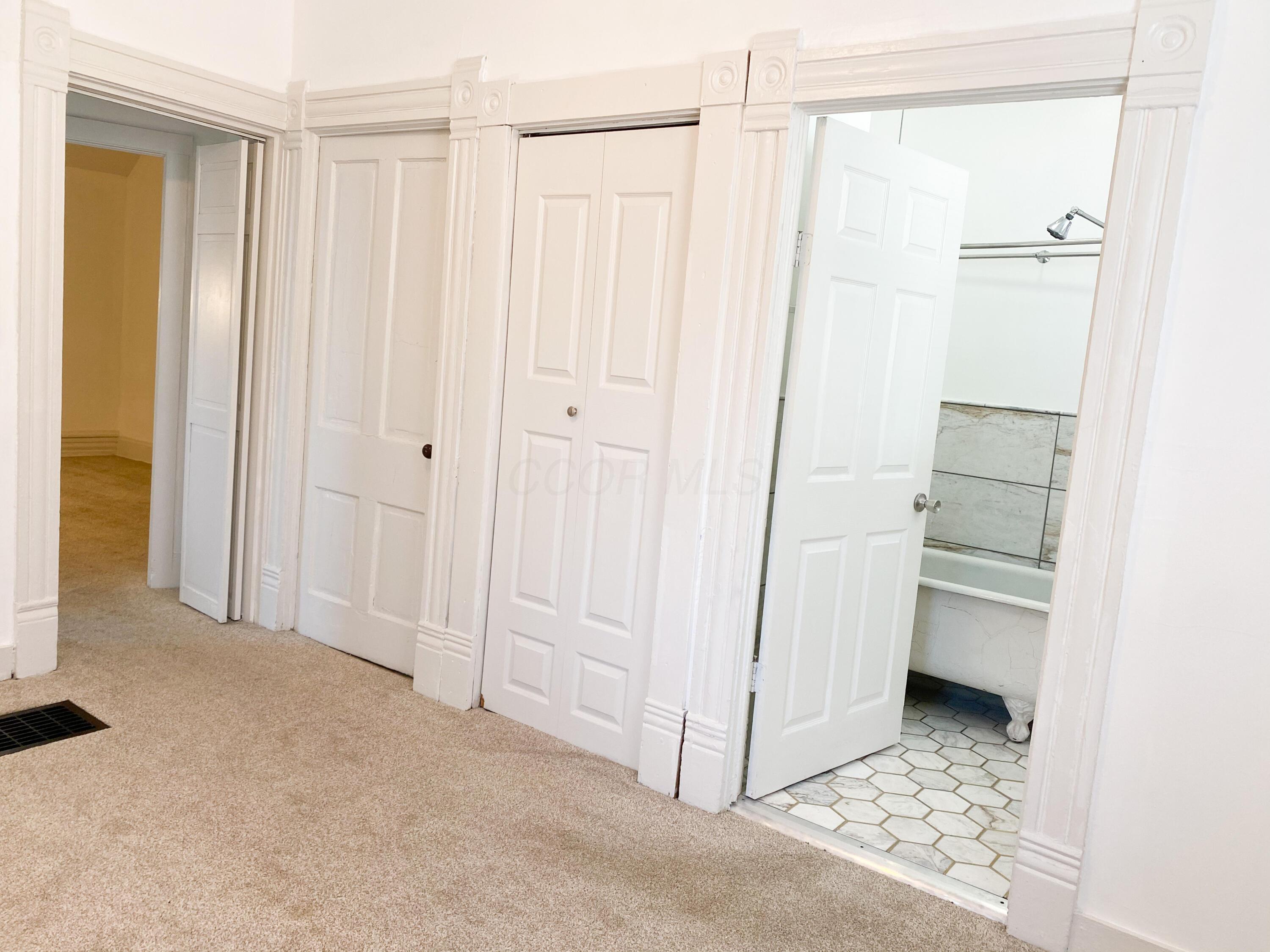 432 E Whittier Street Property Photo 13