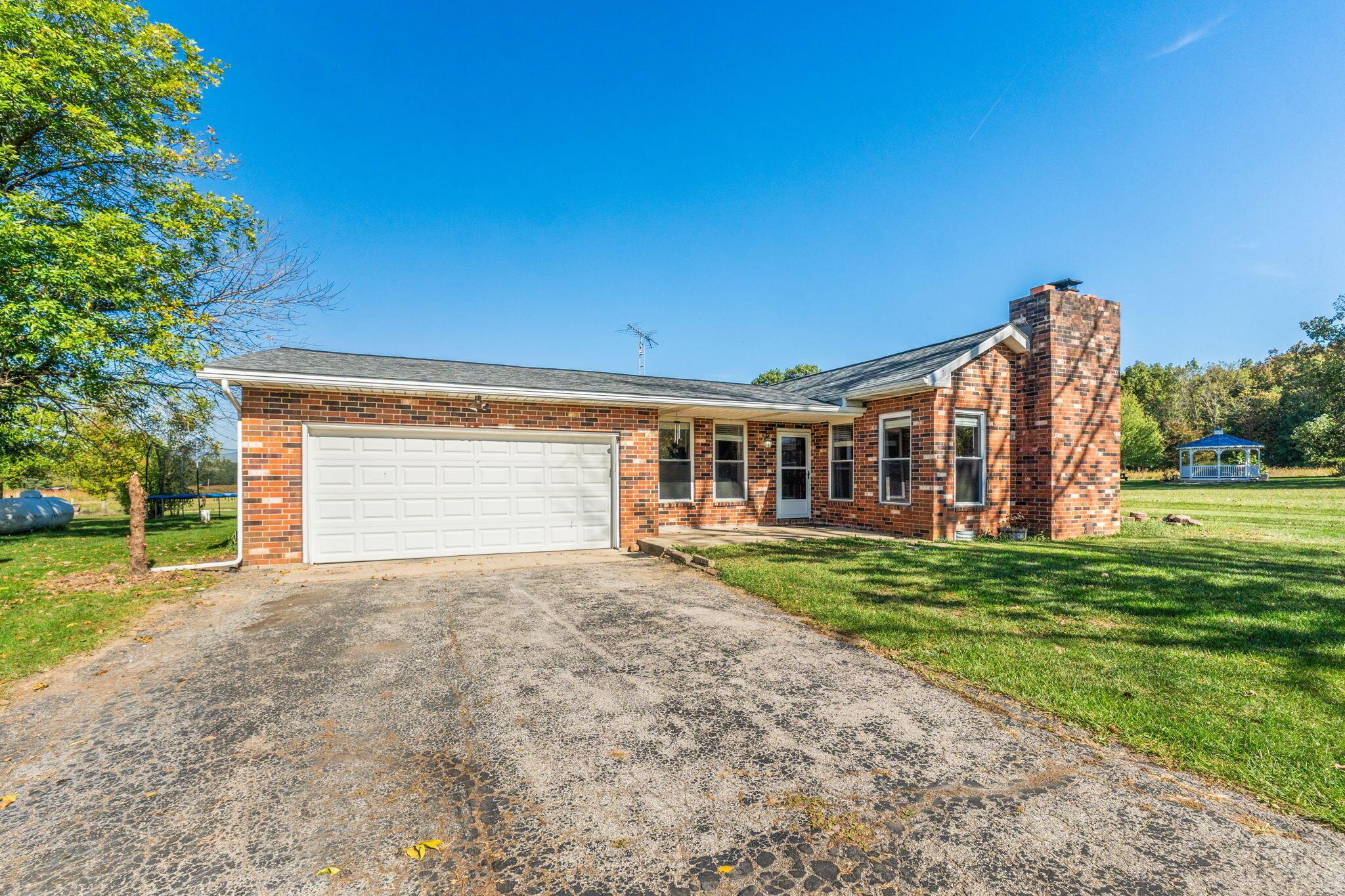 14360 Maple Ridge Road Property Photo 1