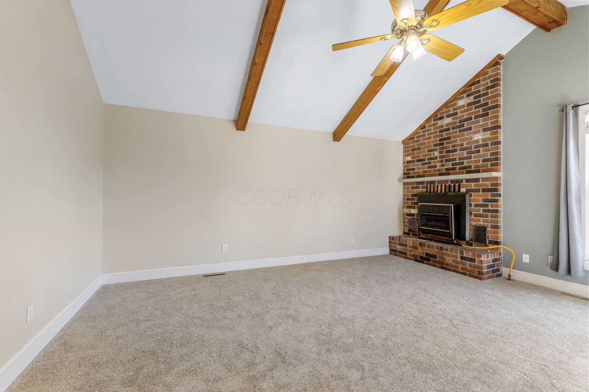 14360 Maple Ridge Road Property Photo 5