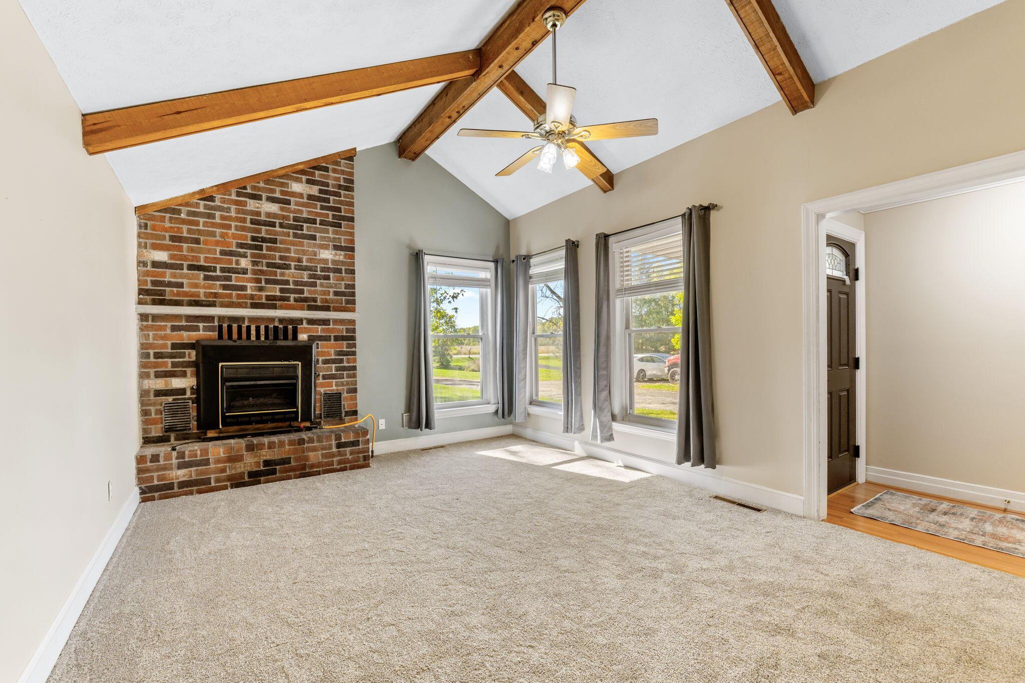 14360 Maple Ridge Road Property Photo 7