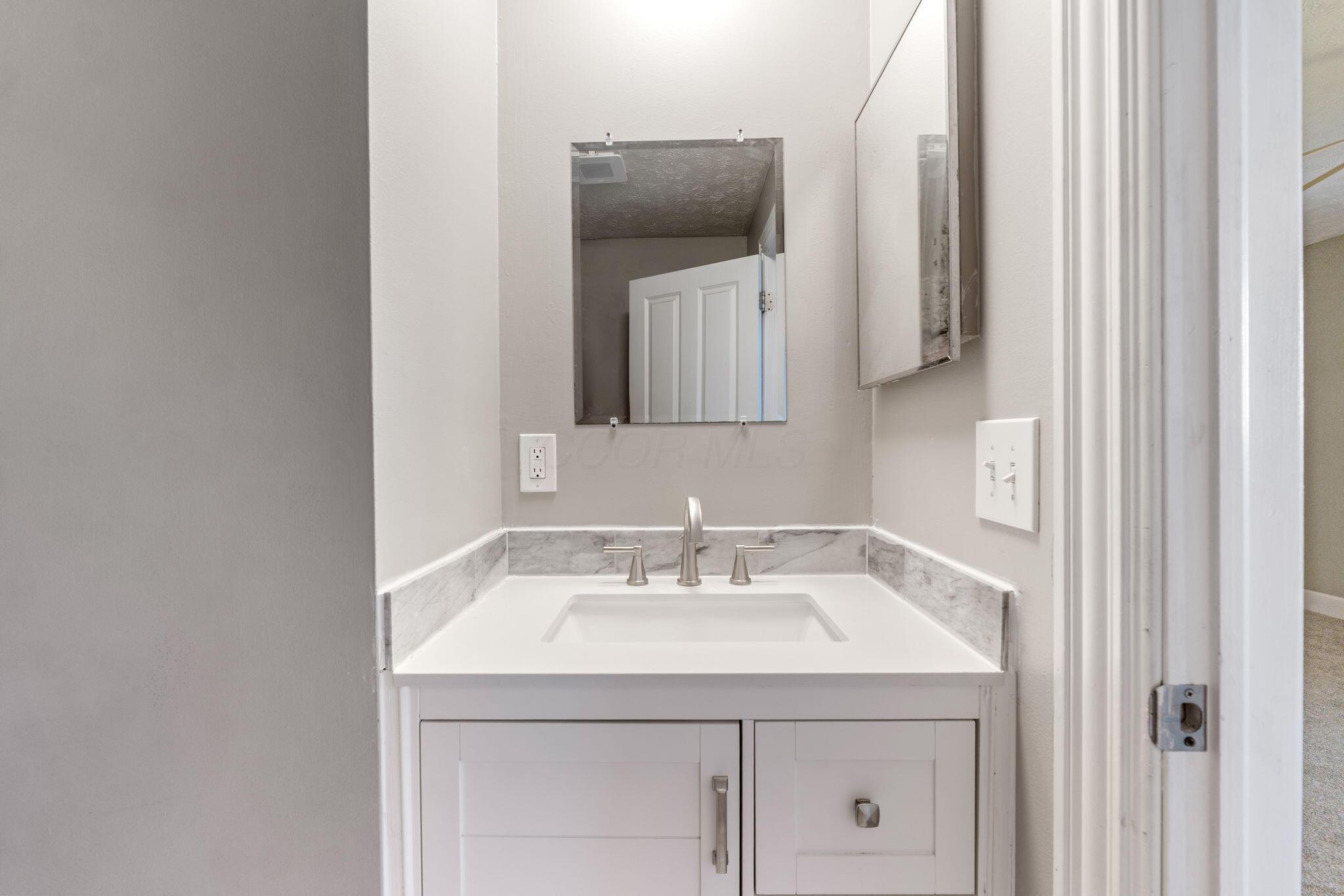 14360 Maple Ridge Road Property Photo 33