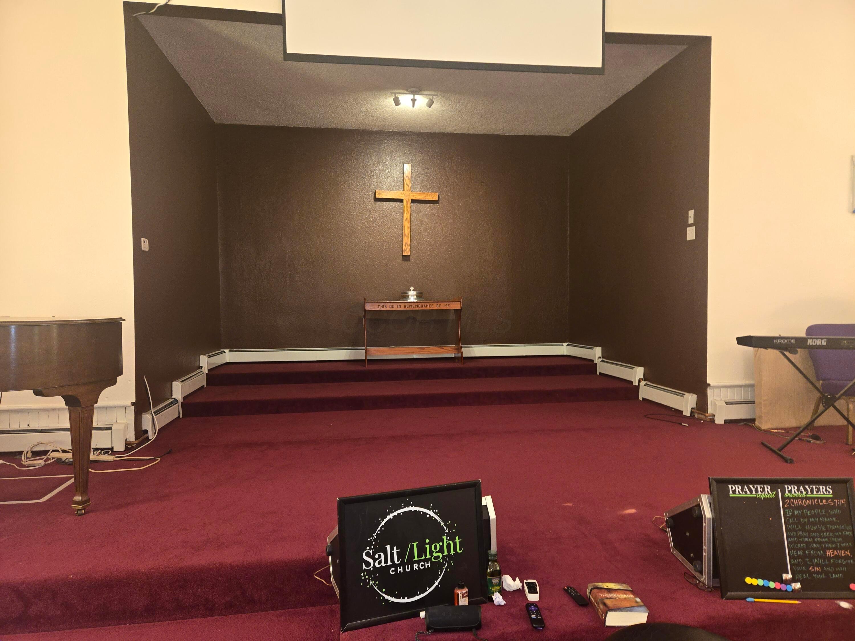 37445 Detroit Road Property Photo 7