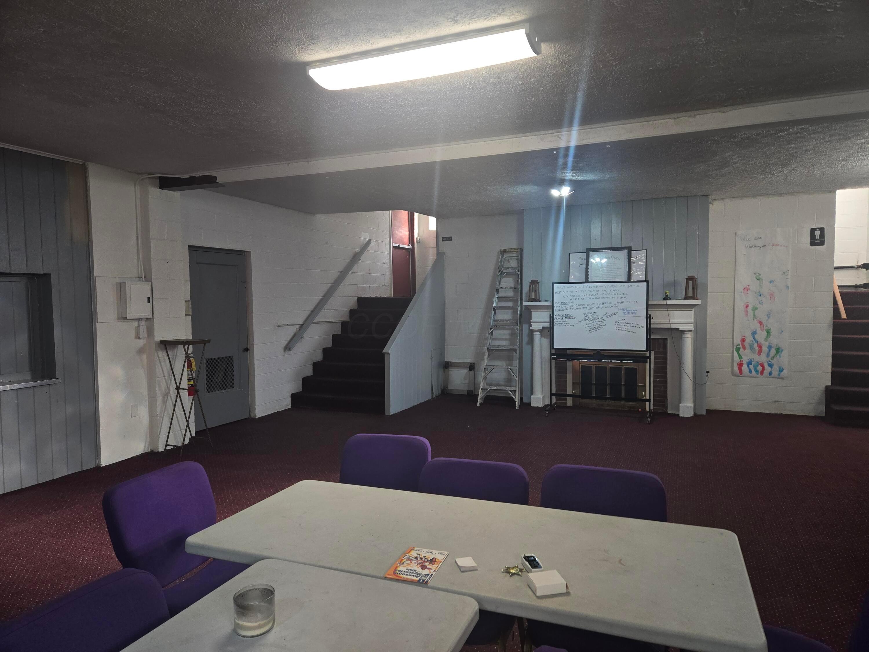 37445 Detroit Road Property Photo 16