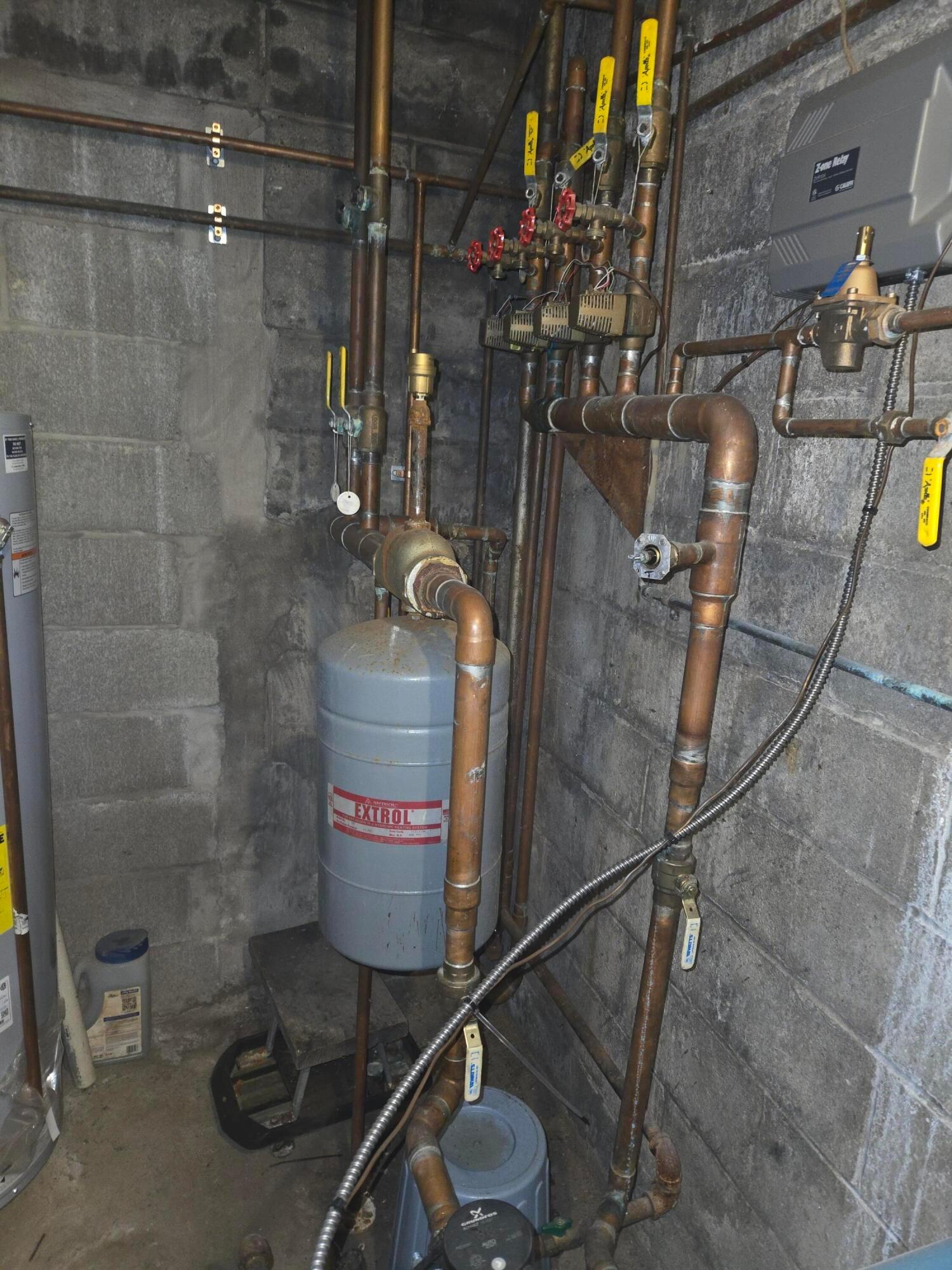 37445 Detroit Road Property Photo 28