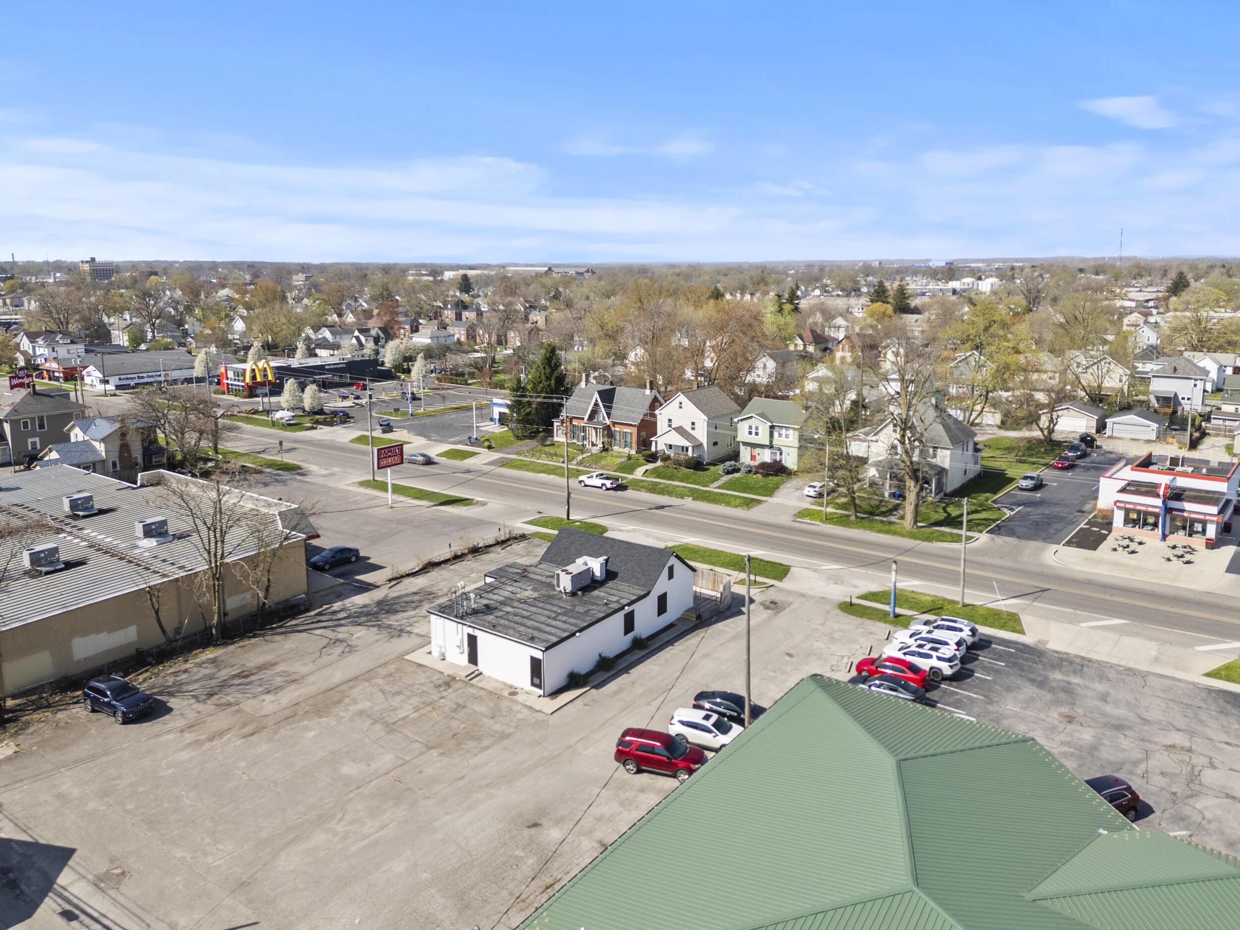 546 N Main Street Property Photo 7