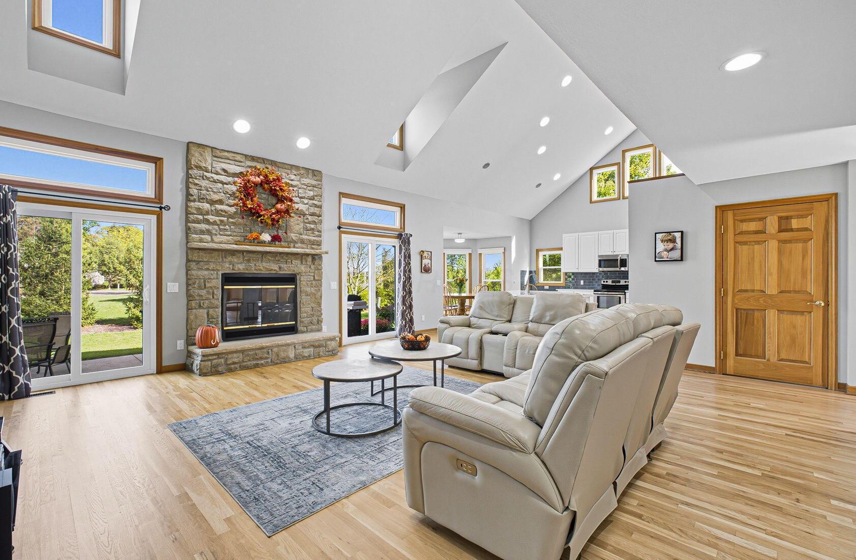 5962 Heritage Lakes Drive Property Photo 17