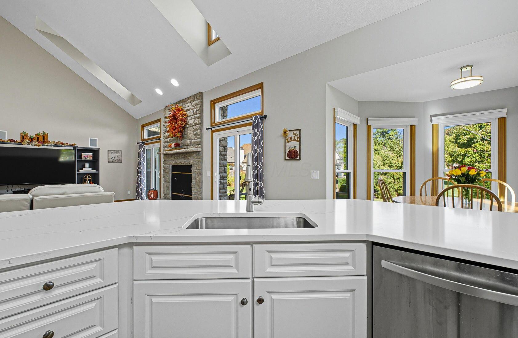 5962 Heritage Lakes Drive Property Photo 28