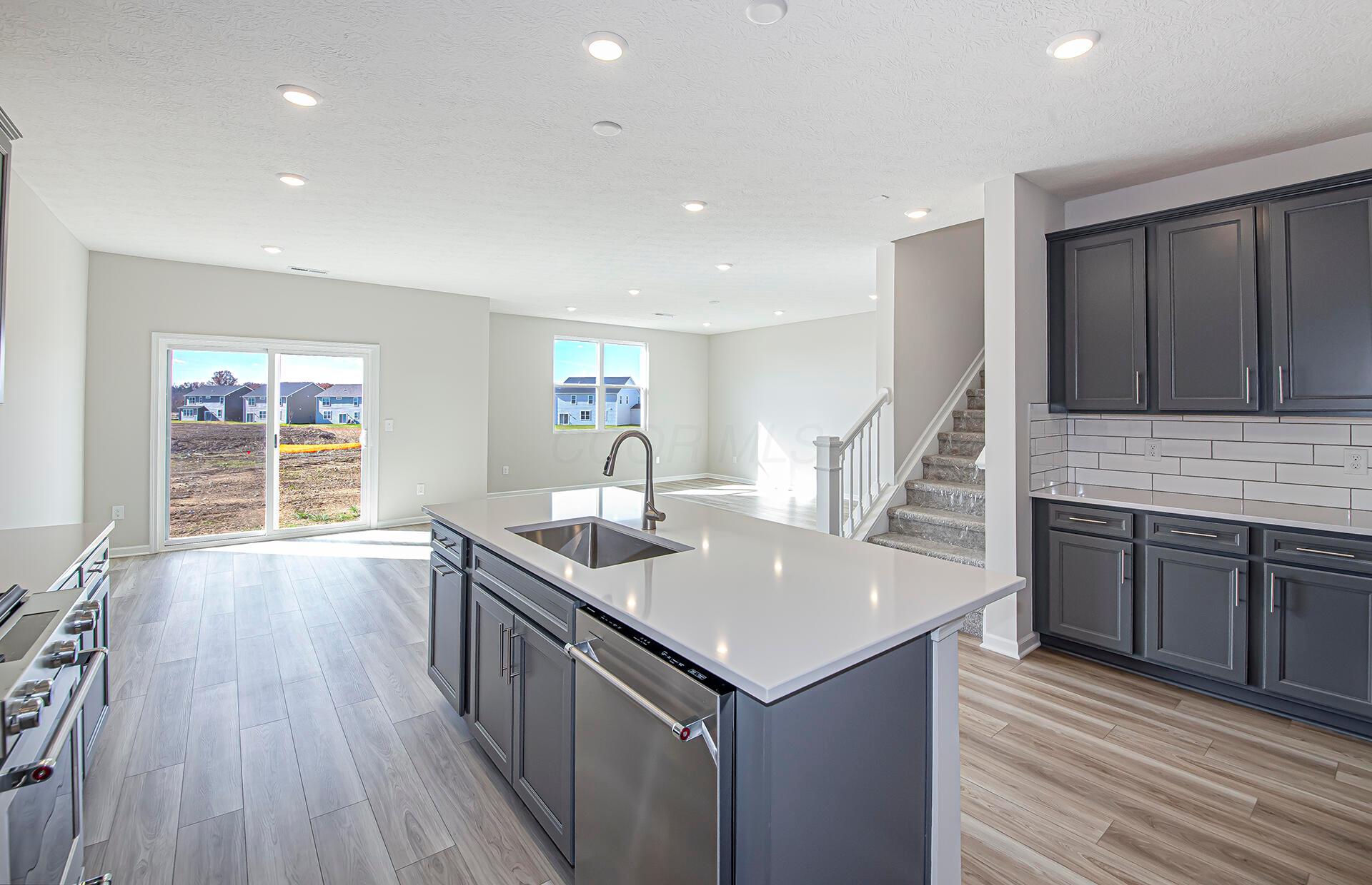 1447 Crest Drive, Lot 2603 Property Photo 3