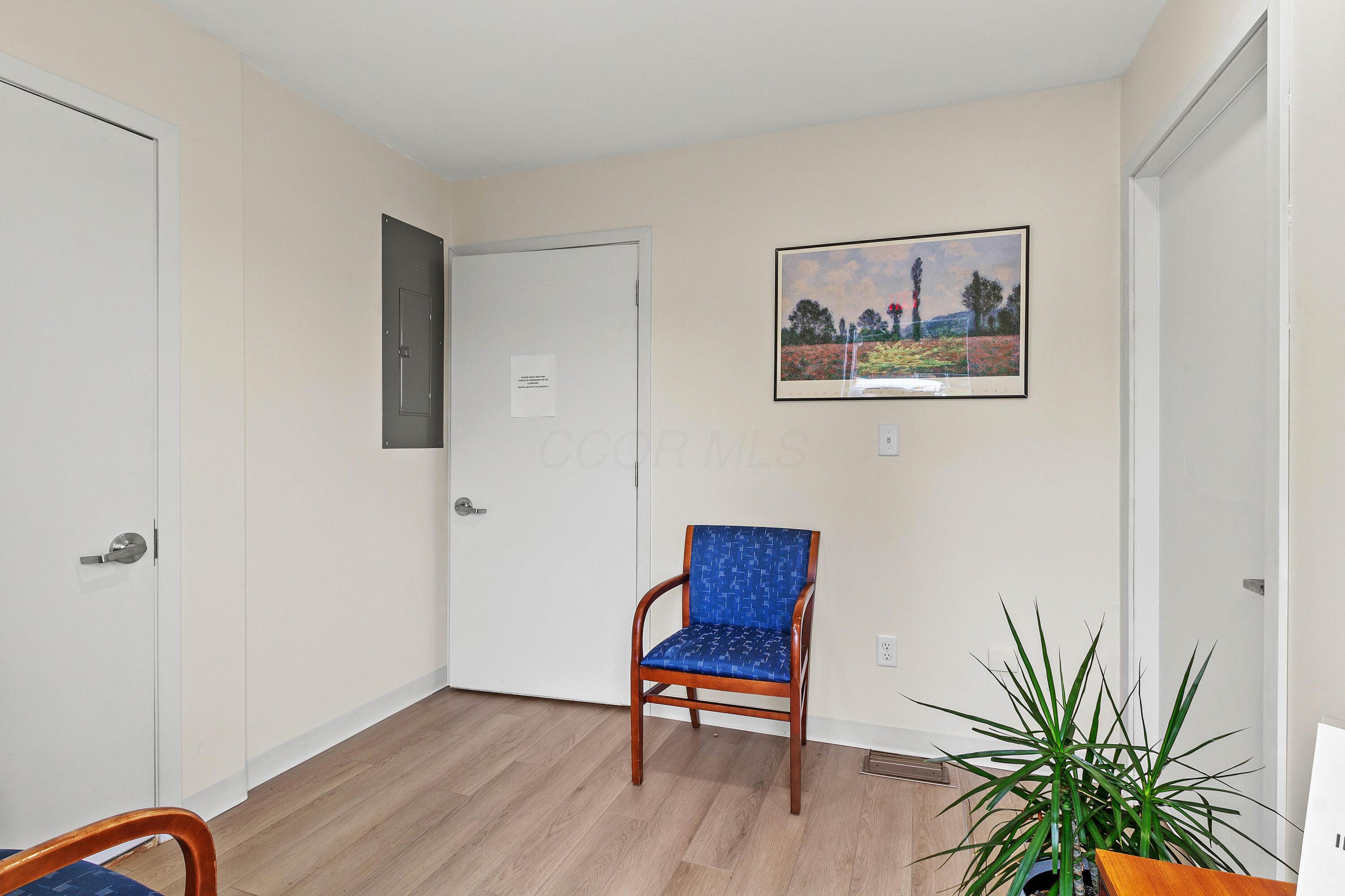 643 Bodey Circle Property Photo 3