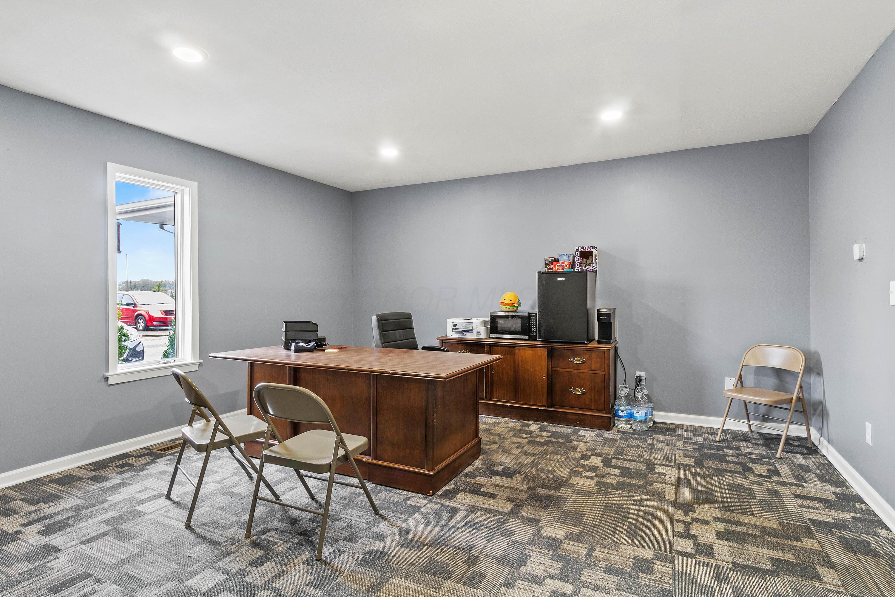 643 Bodey Circle Property Photo 32