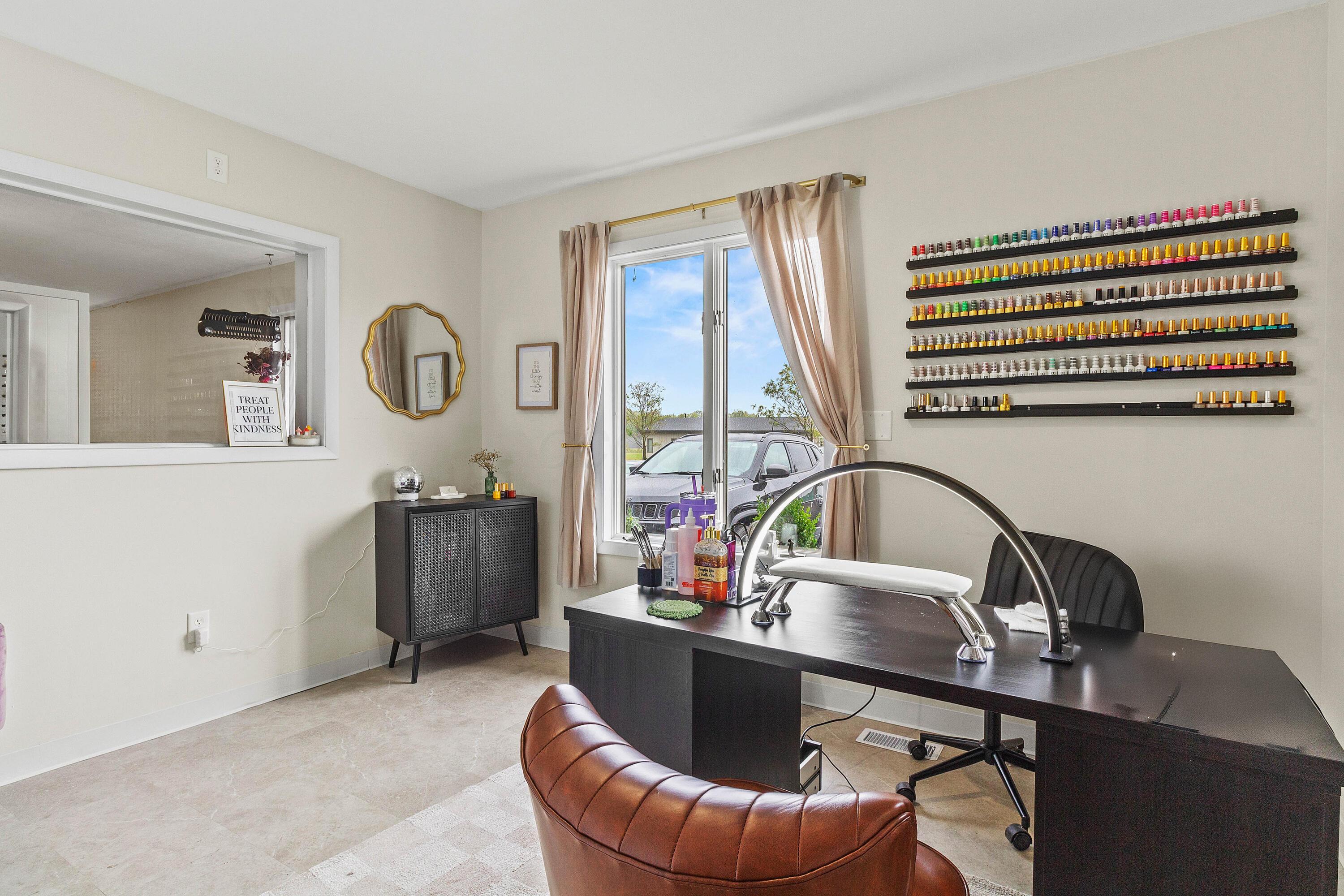 643 Bodey Circle Property Photo 39