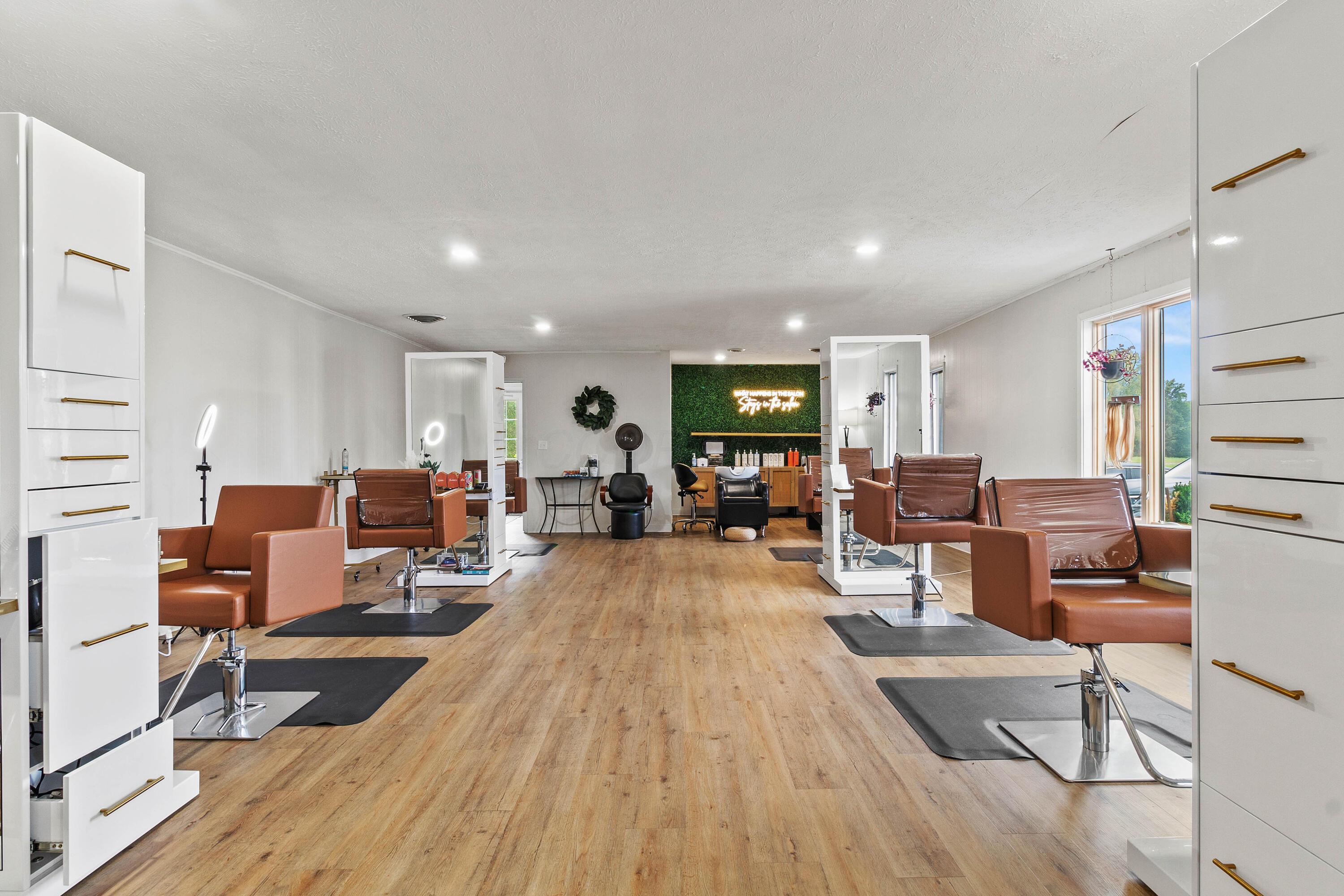 643 Bodey Circle Property Photo 41