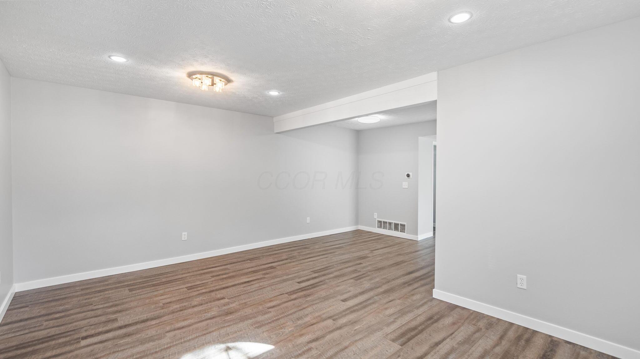 6342 Bannister Drive Property Photo 14