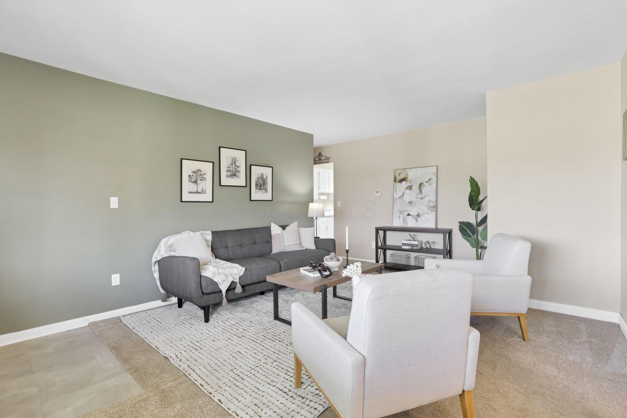 508 E Lake Avenue Property Photo 10