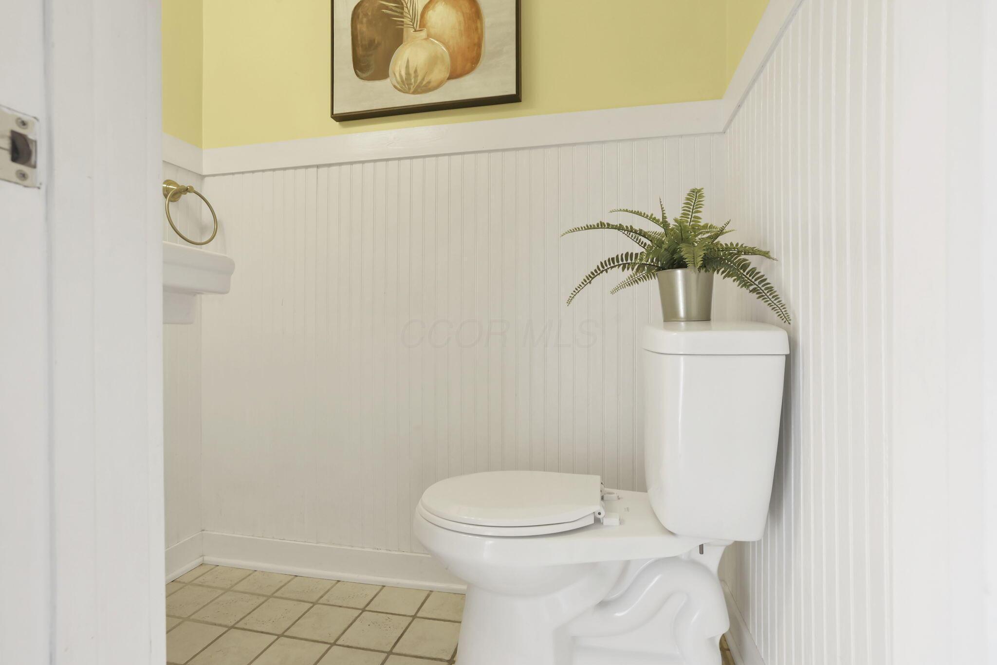 508 E Lake Avenue Property Photo 22