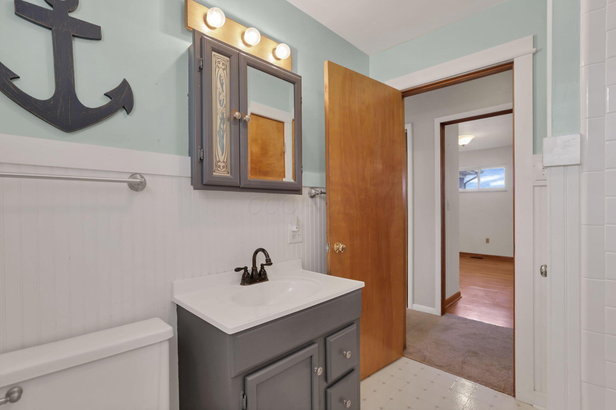 508 E Lake Avenue Property Photo 28